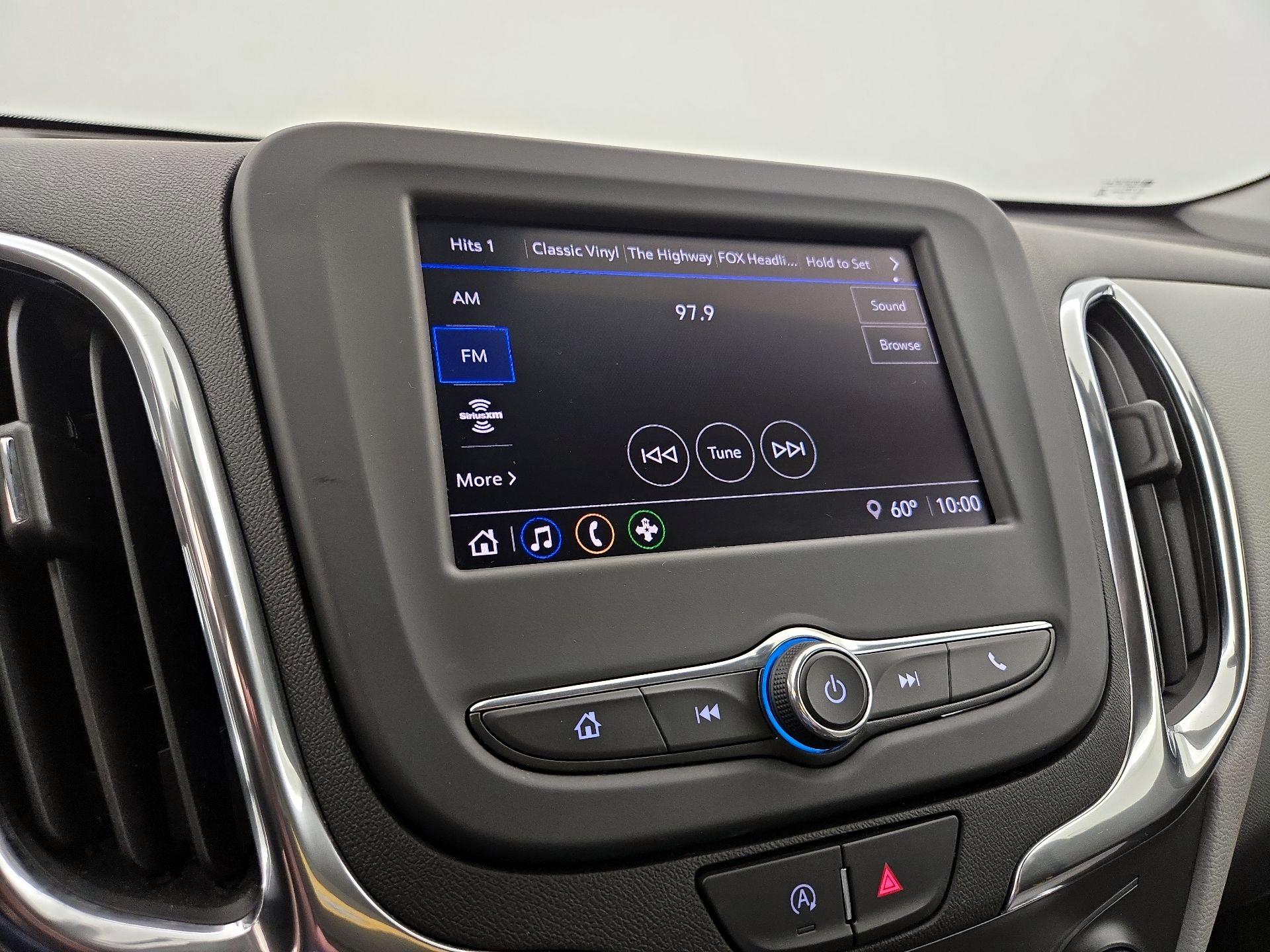 Thumbnail: 2022 Chevrolet Equinox - 15