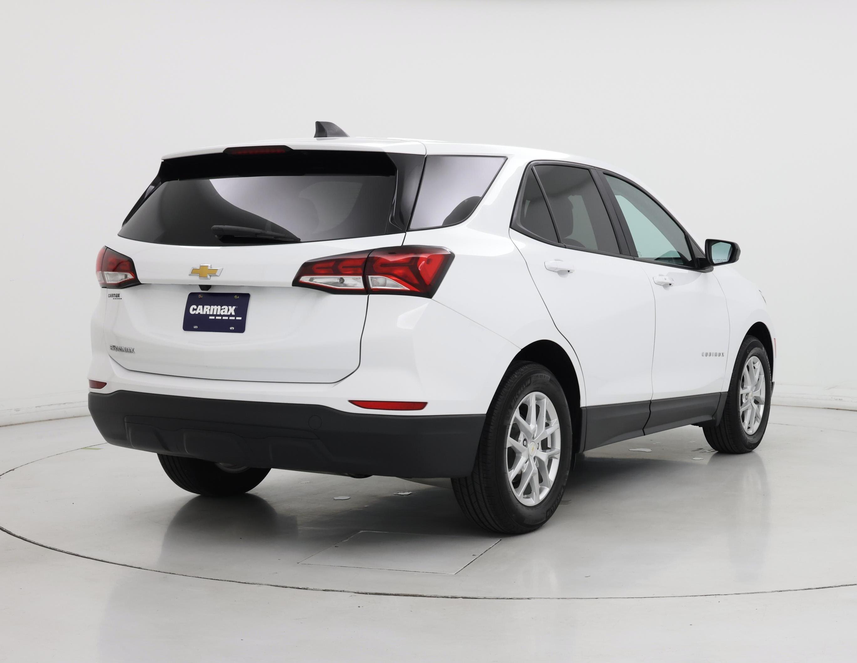 Thumbnail: 2022 Chevrolet Equinox - 8