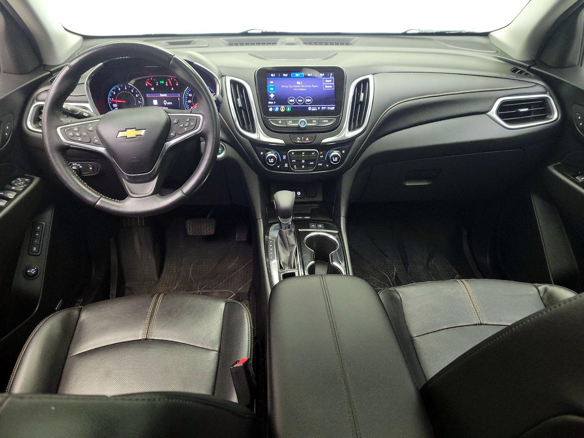 Thumbnail: 2022 Chevrolet Equinox - 9