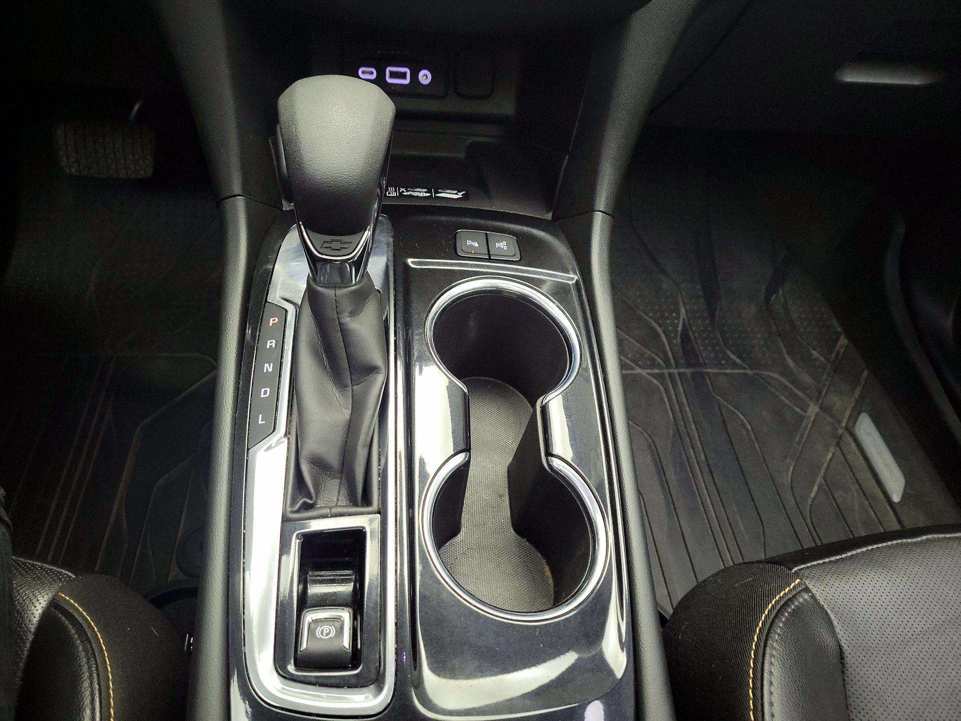 Thumbnail: 2022 Chevrolet Equinox - 18