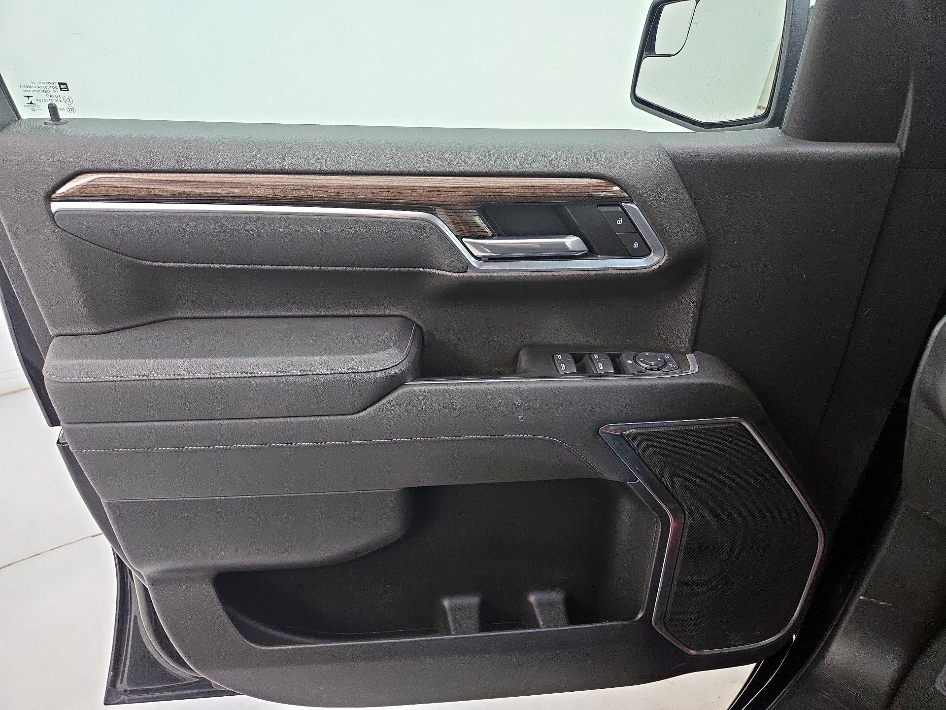 Thumbnail: 2022 Chevrolet Silverado 1500 - 12