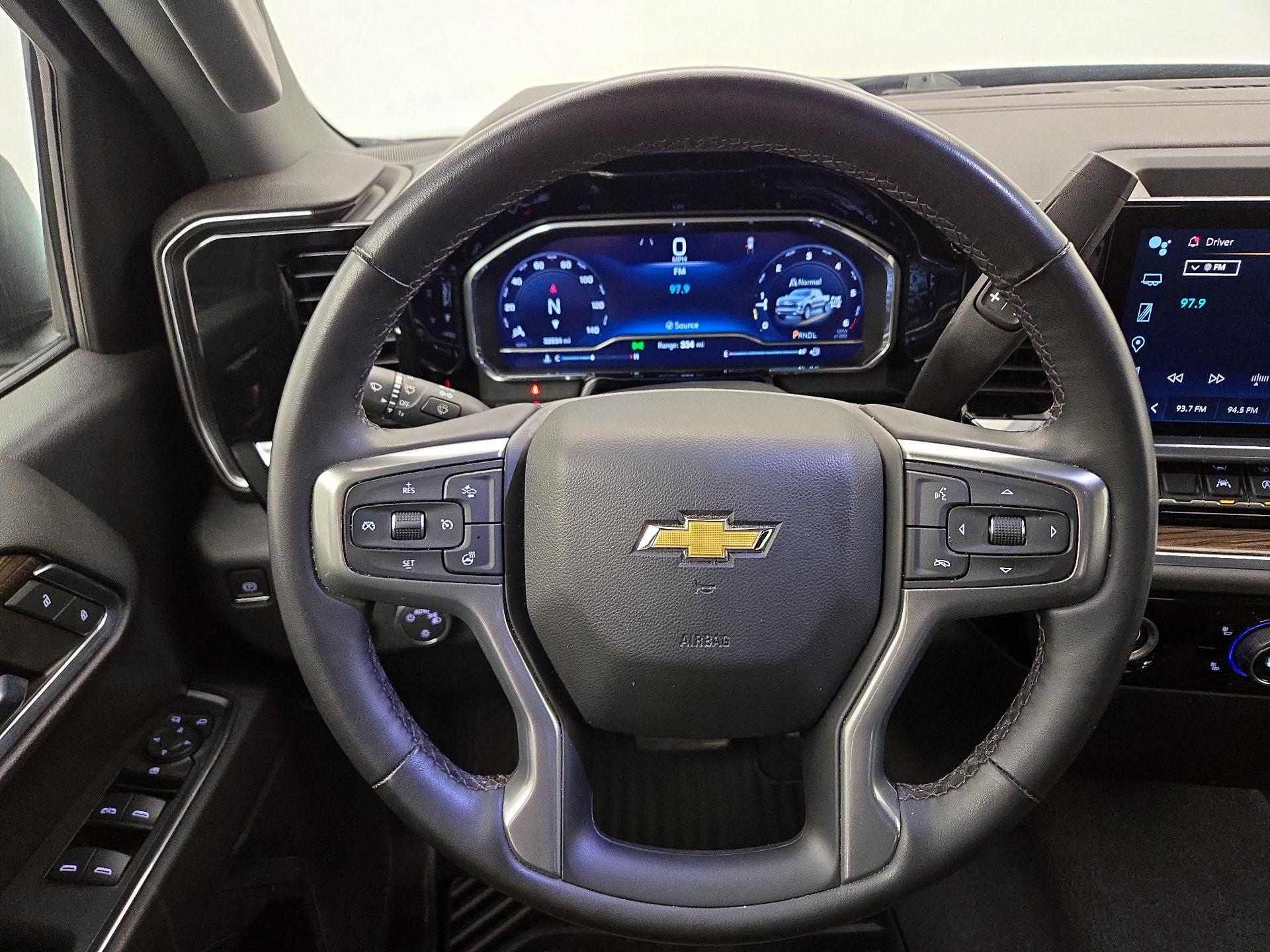 Thumbnail: 2023 Chevrolet Silverado 1500 - 10