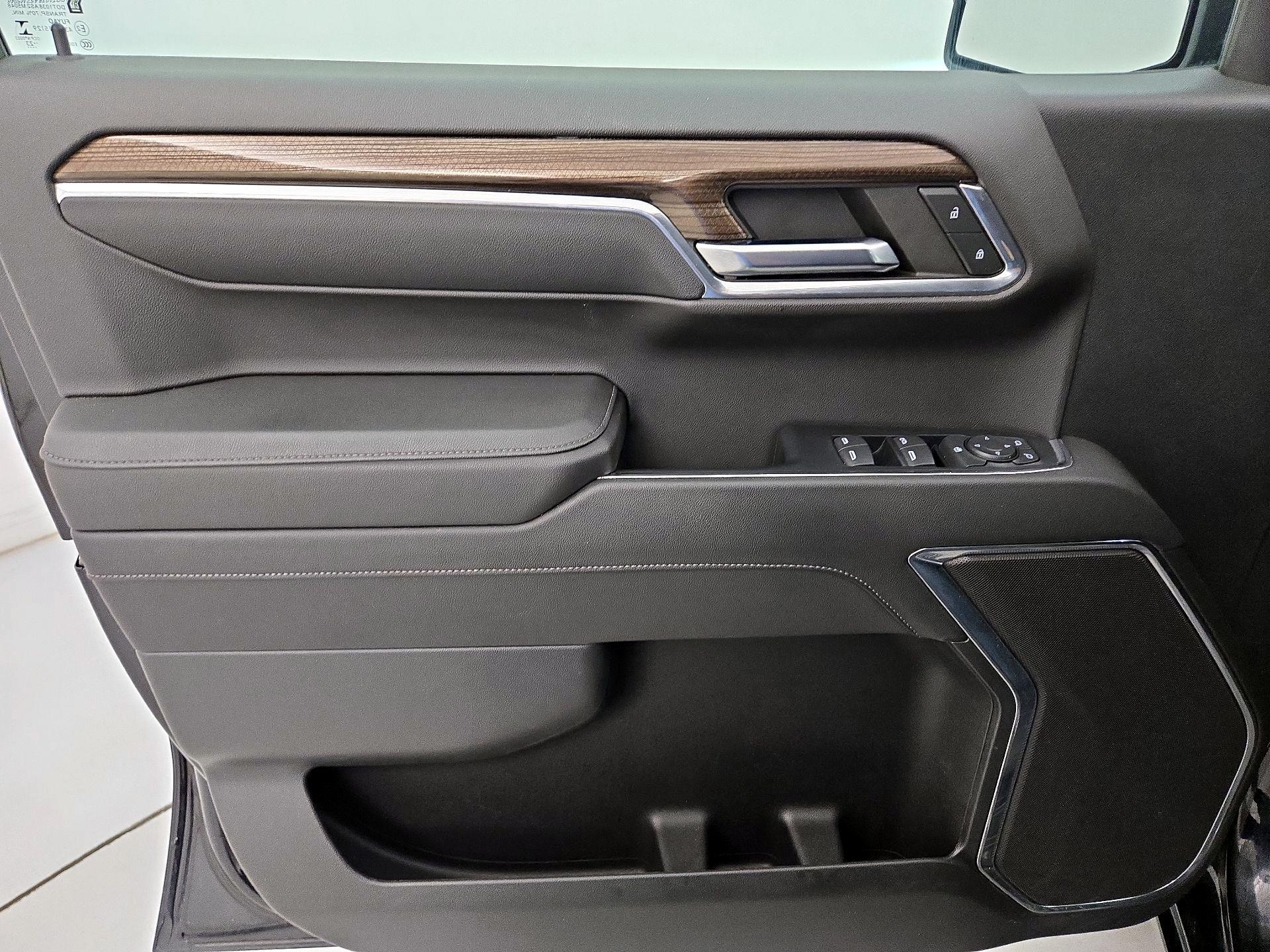 Thumbnail: 2023 Chevrolet Silverado 1500 - 12