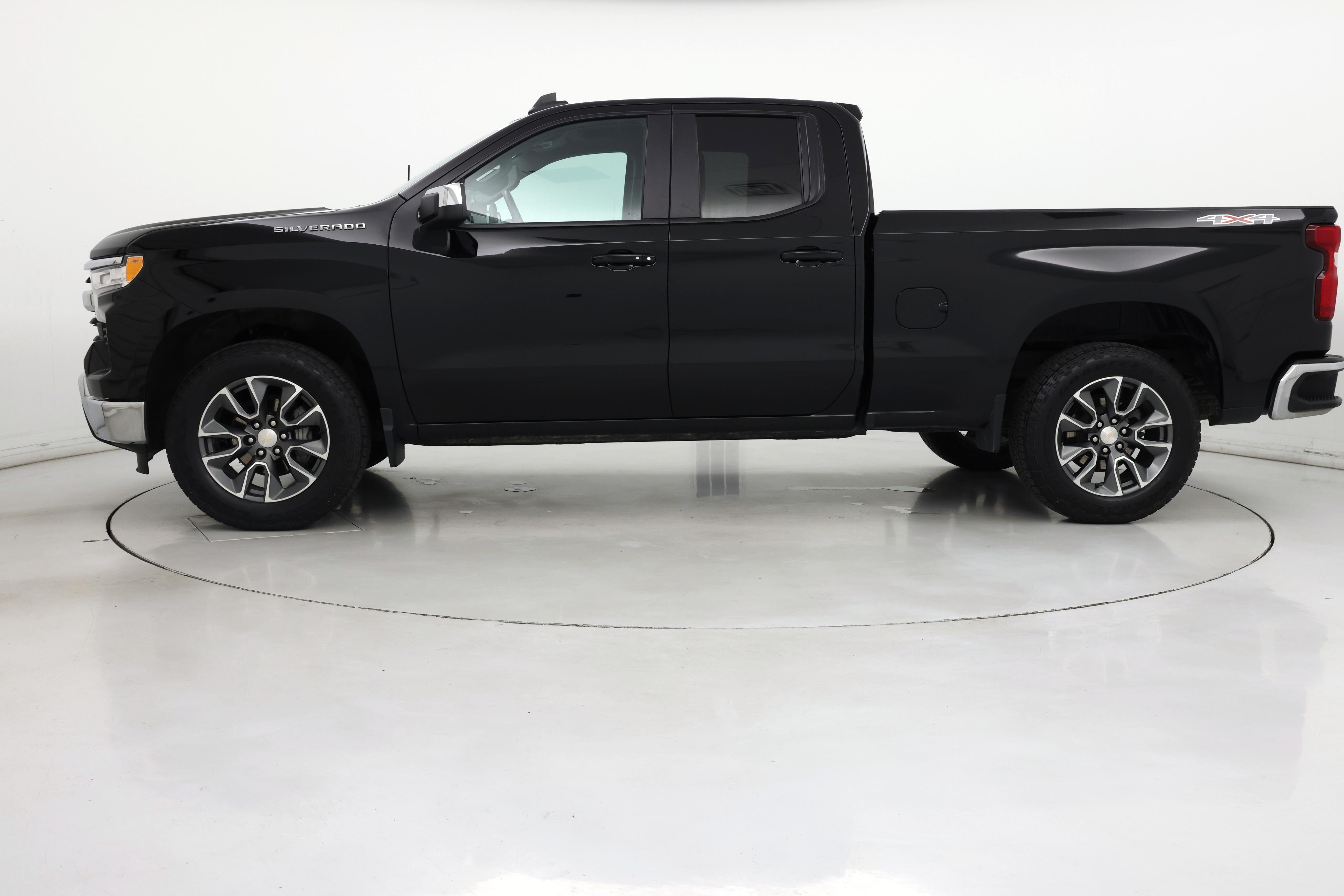 Thumbnail: 2023 Chevrolet Silverado 1500 - 3
