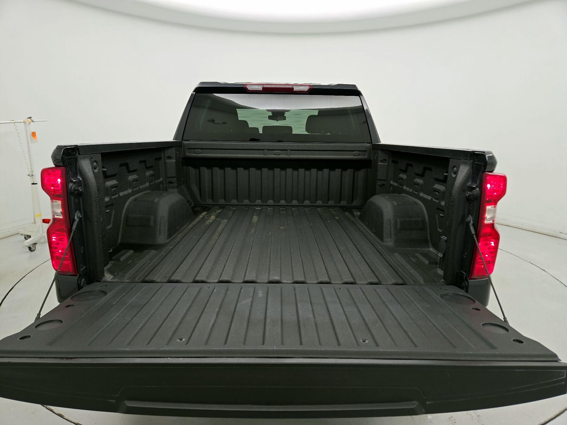 Thumbnail: 2022 Chevrolet Silverado 1500 - 20