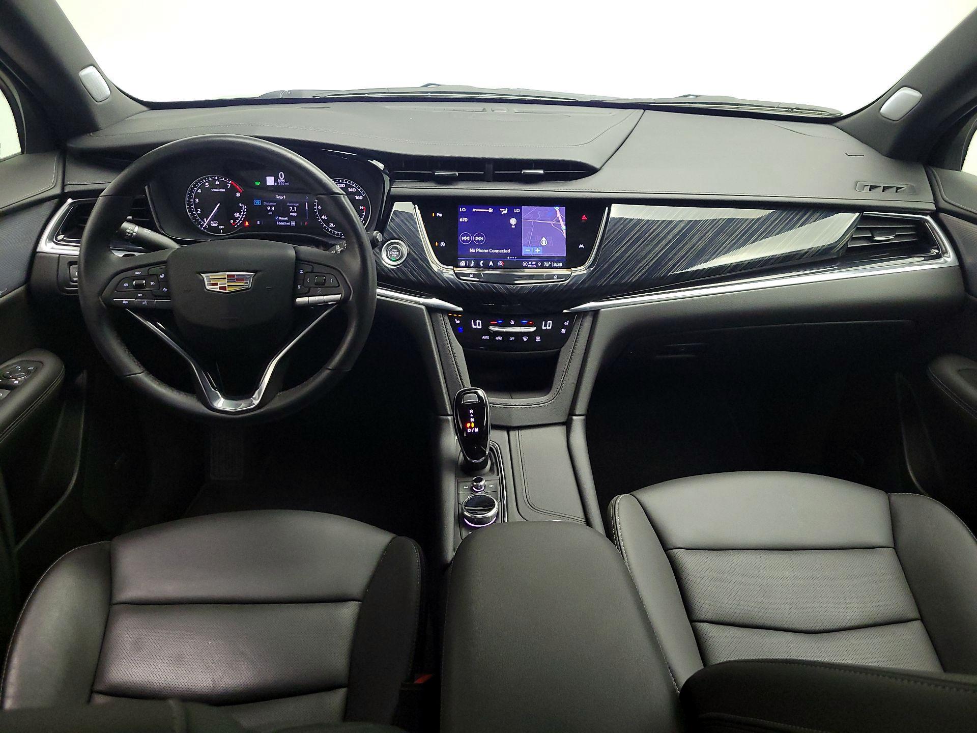 Thumbnail: 2023 Cadillac XT6 - 9