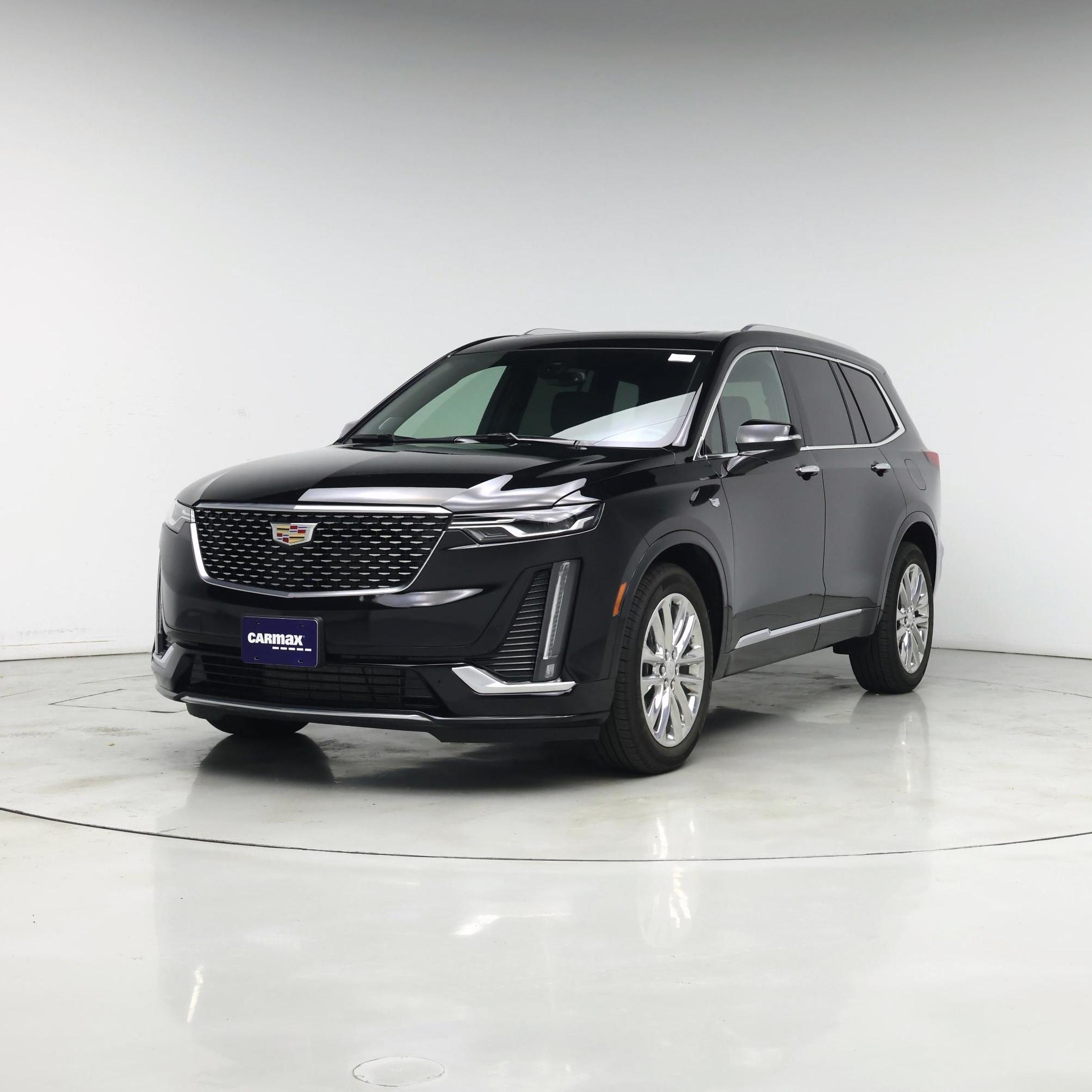 Thumbnail: 2023 Cadillac XT6 - 4