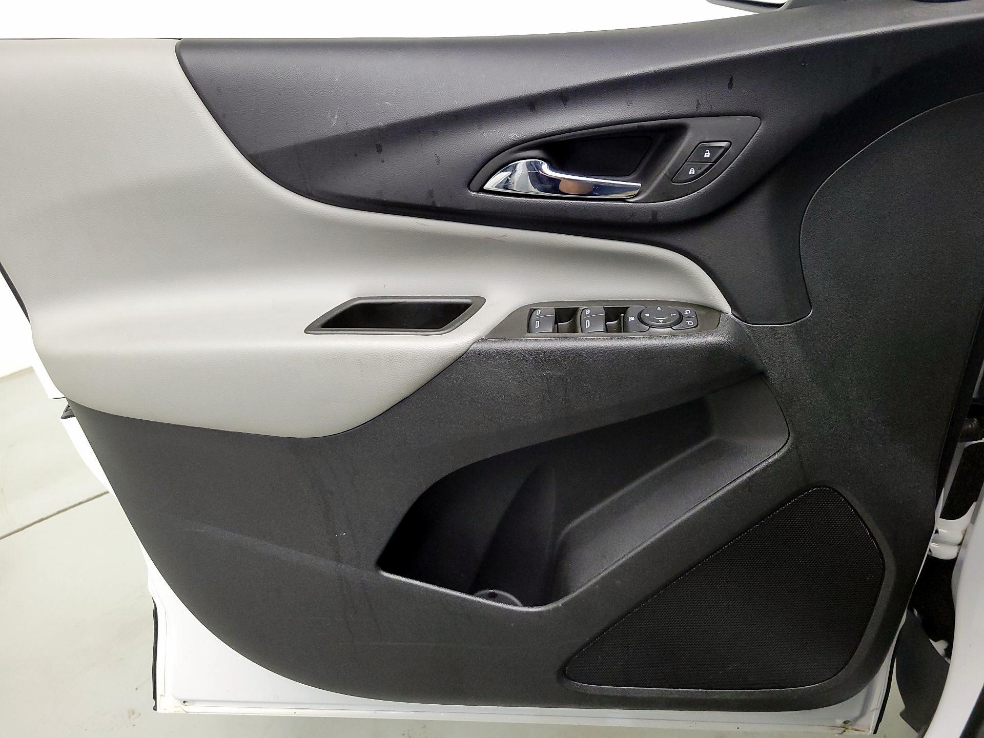 Thumbnail: 2023 Chevrolet Equinox - 12