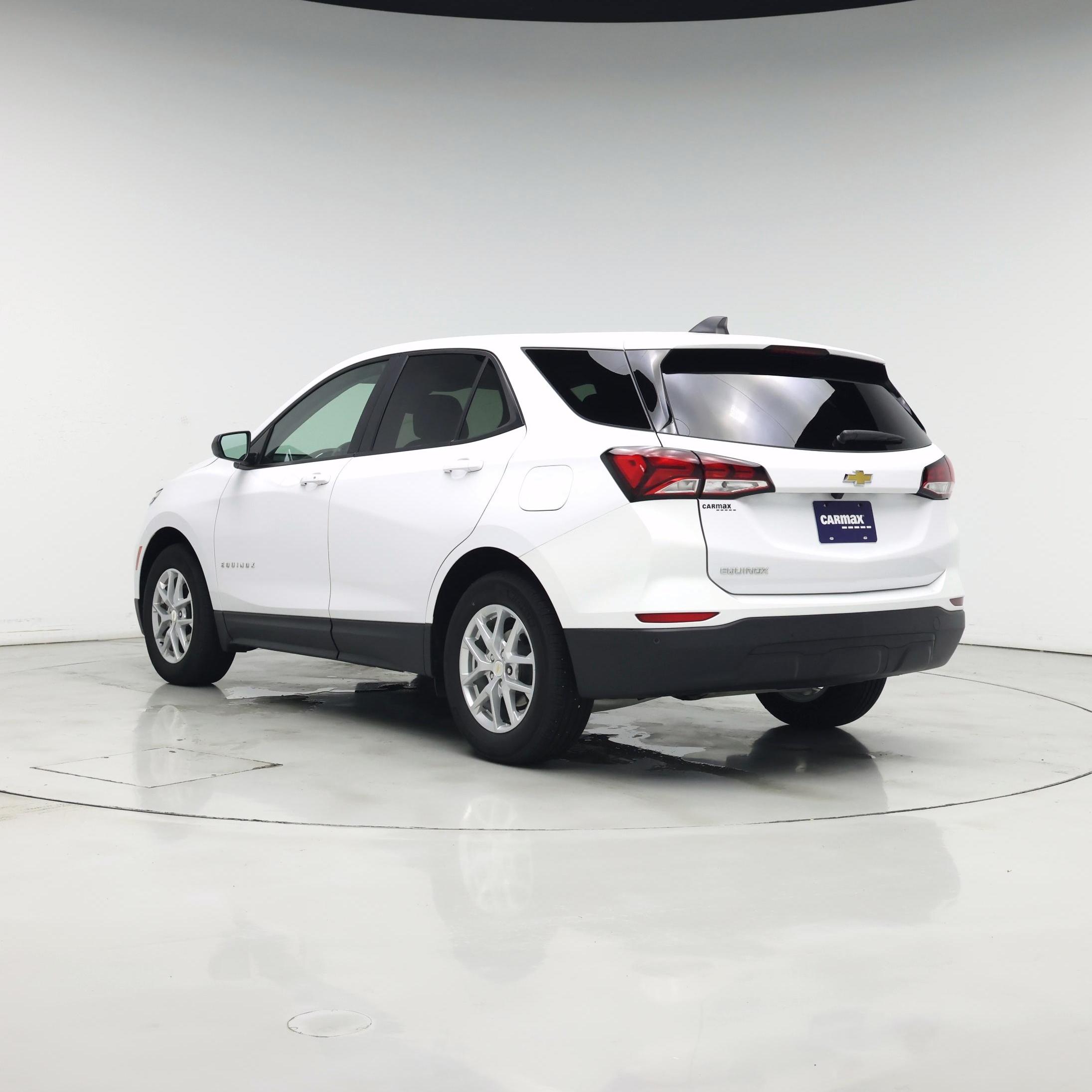 Thumbnail: 2023 Chevrolet Equinox - 2
