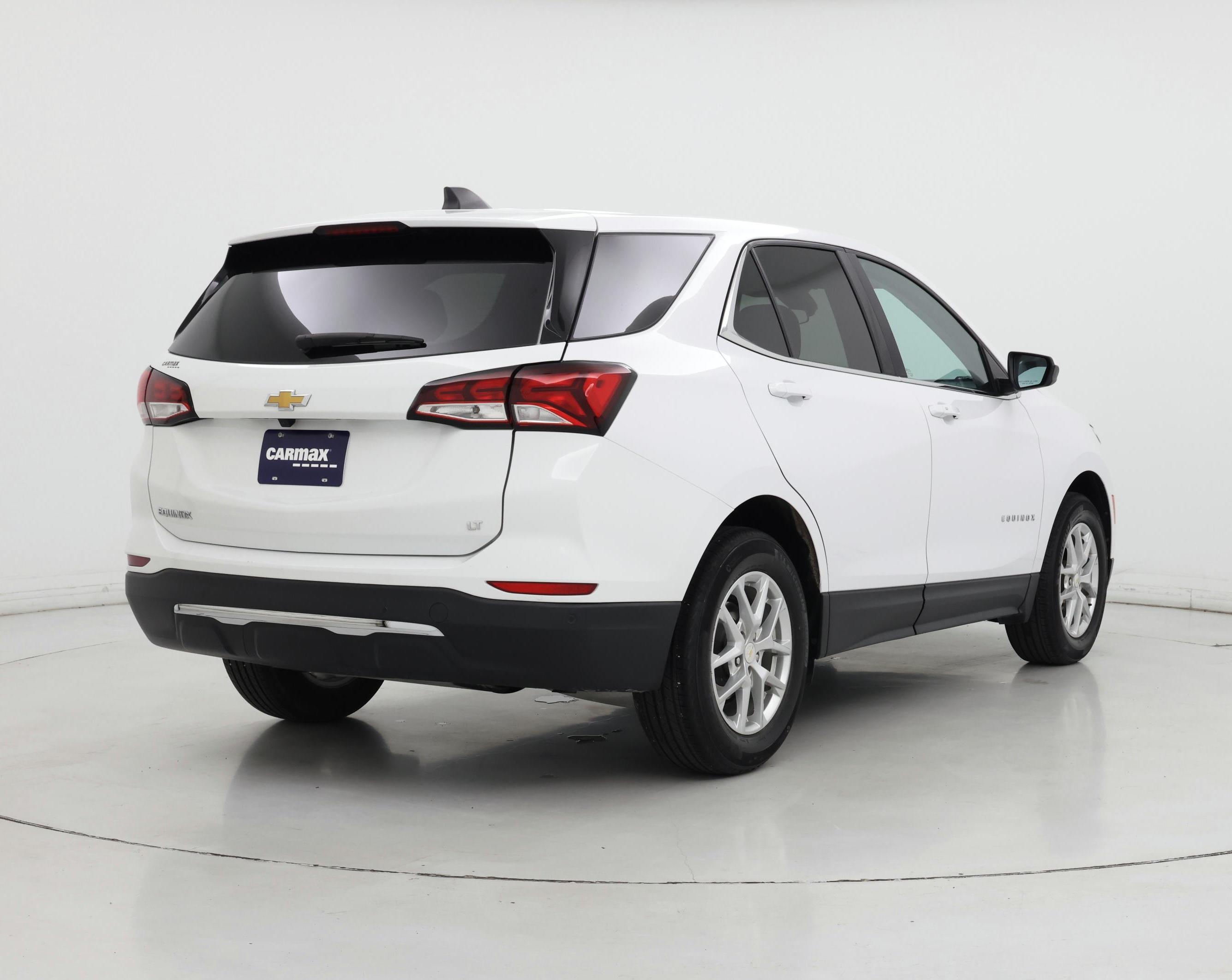 Thumbnail: 2022 Chevrolet Equinox - 8