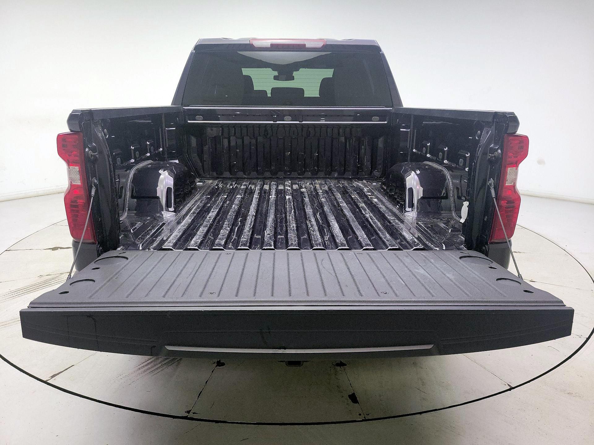 Thumbnail: 2022 Chevrolet Silverado 1500 - 20