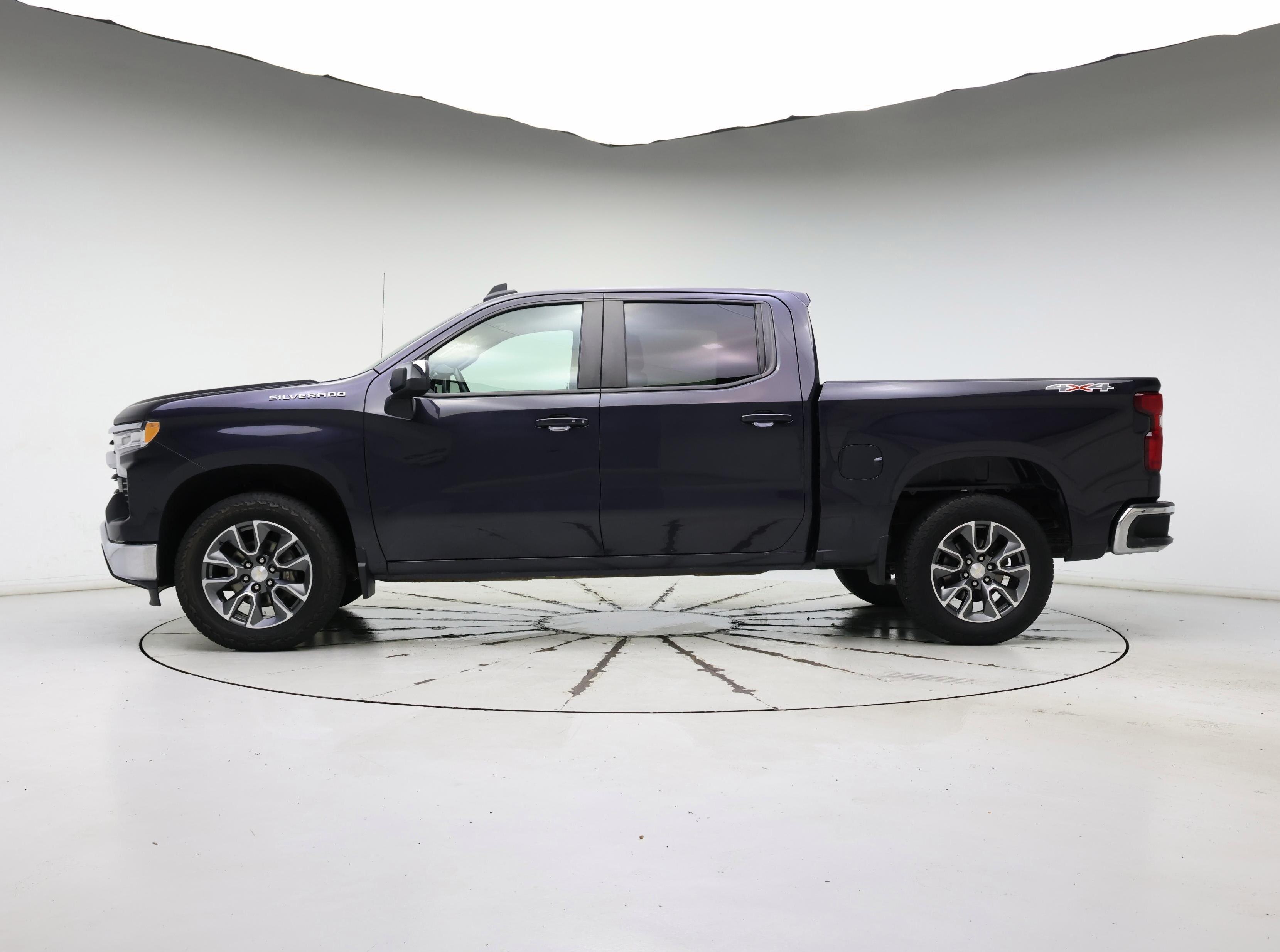 Thumbnail: 2022 Chevrolet Silverado 1500 - 3