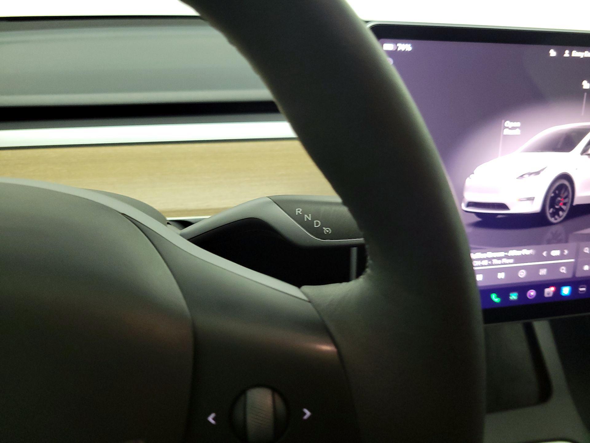 Thumbnail: 2023 Tesla Model Y - 17