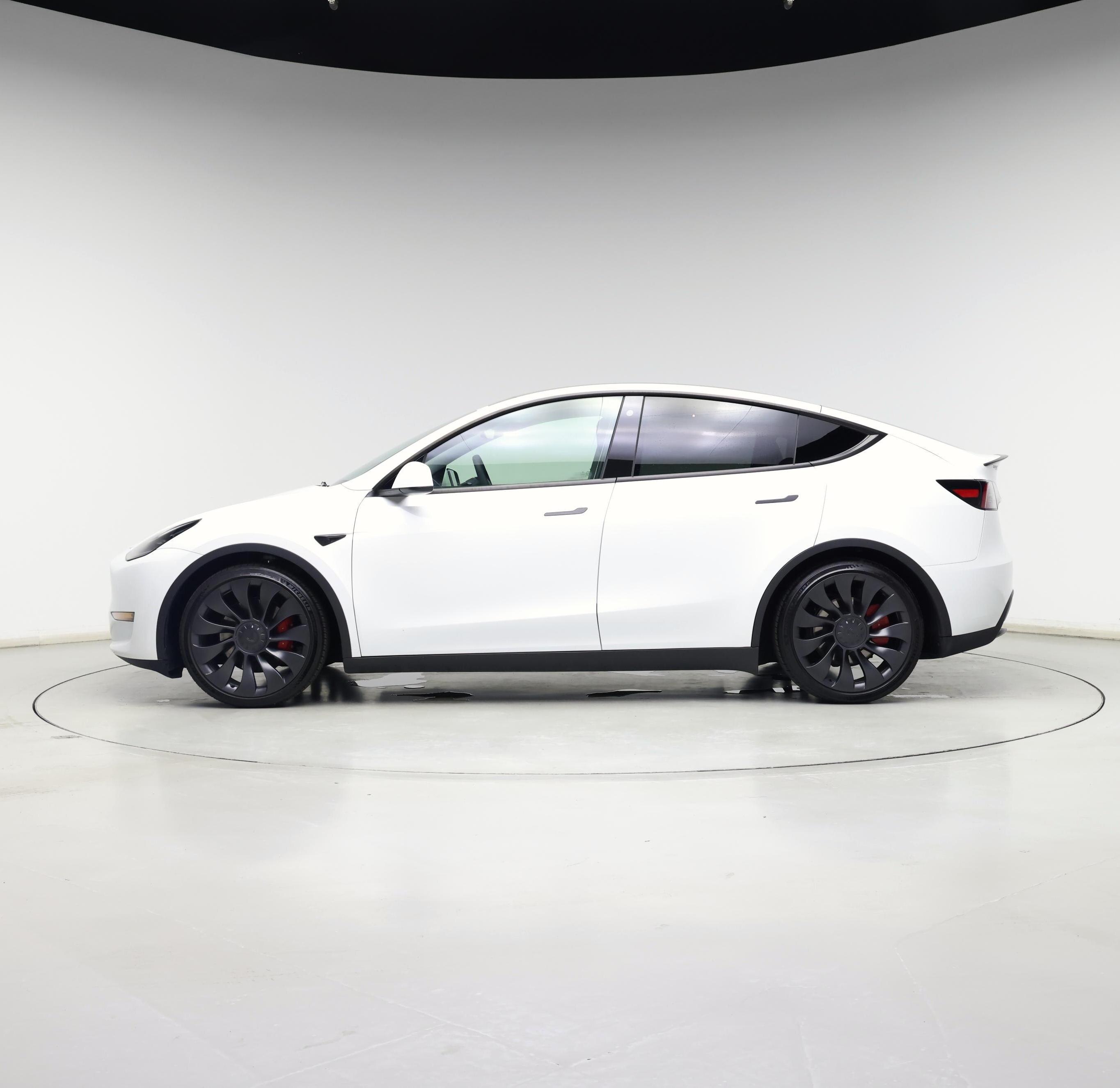 Thumbnail: 2023 Tesla Model Y - 3