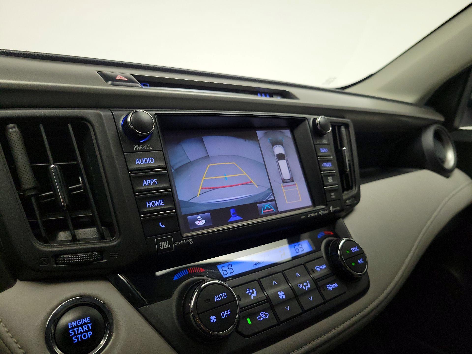 Thumbnail: 2017 Toyota RAV4 - 15