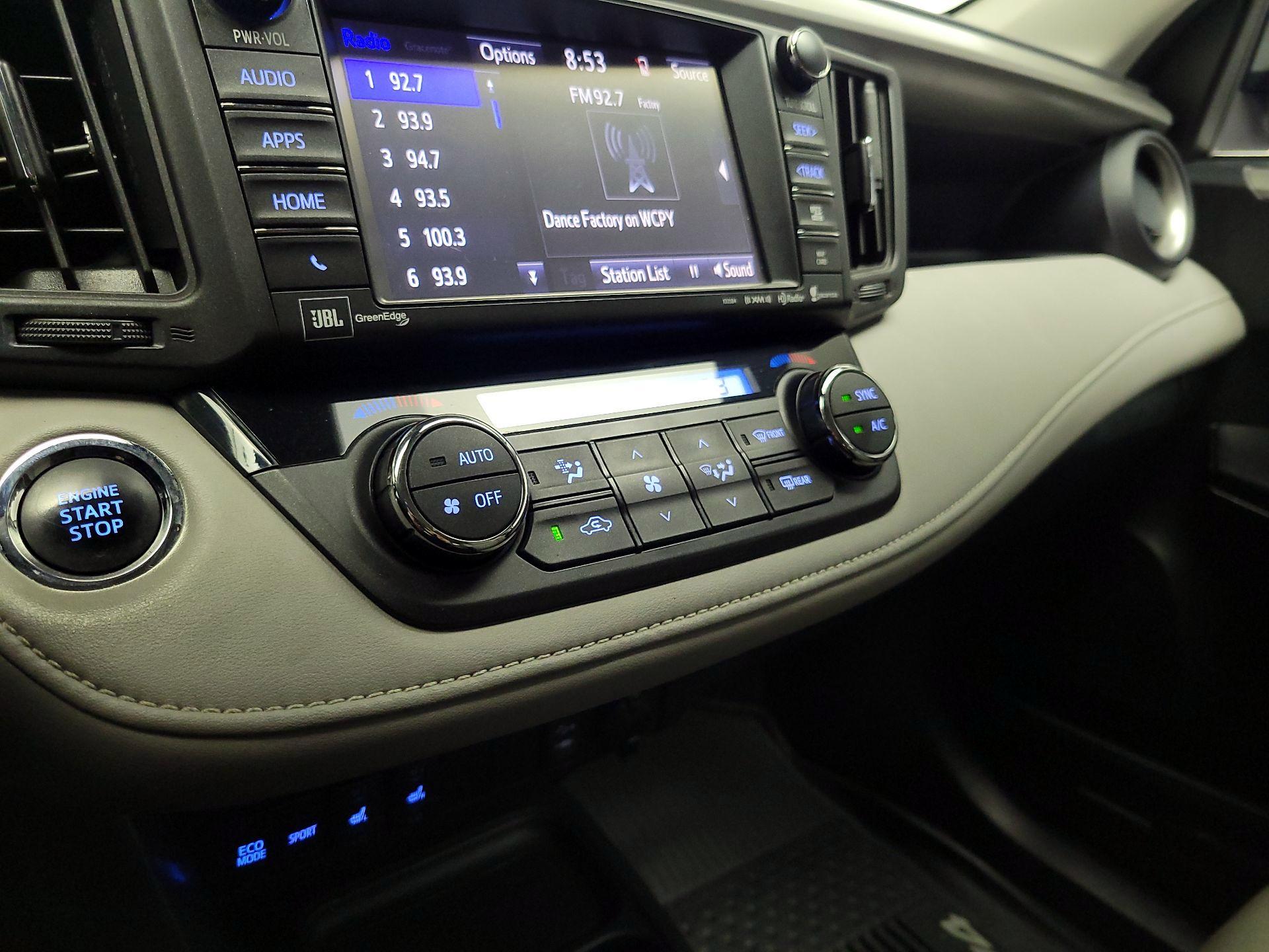 Thumbnail: 2017 Toyota RAV4 - 17