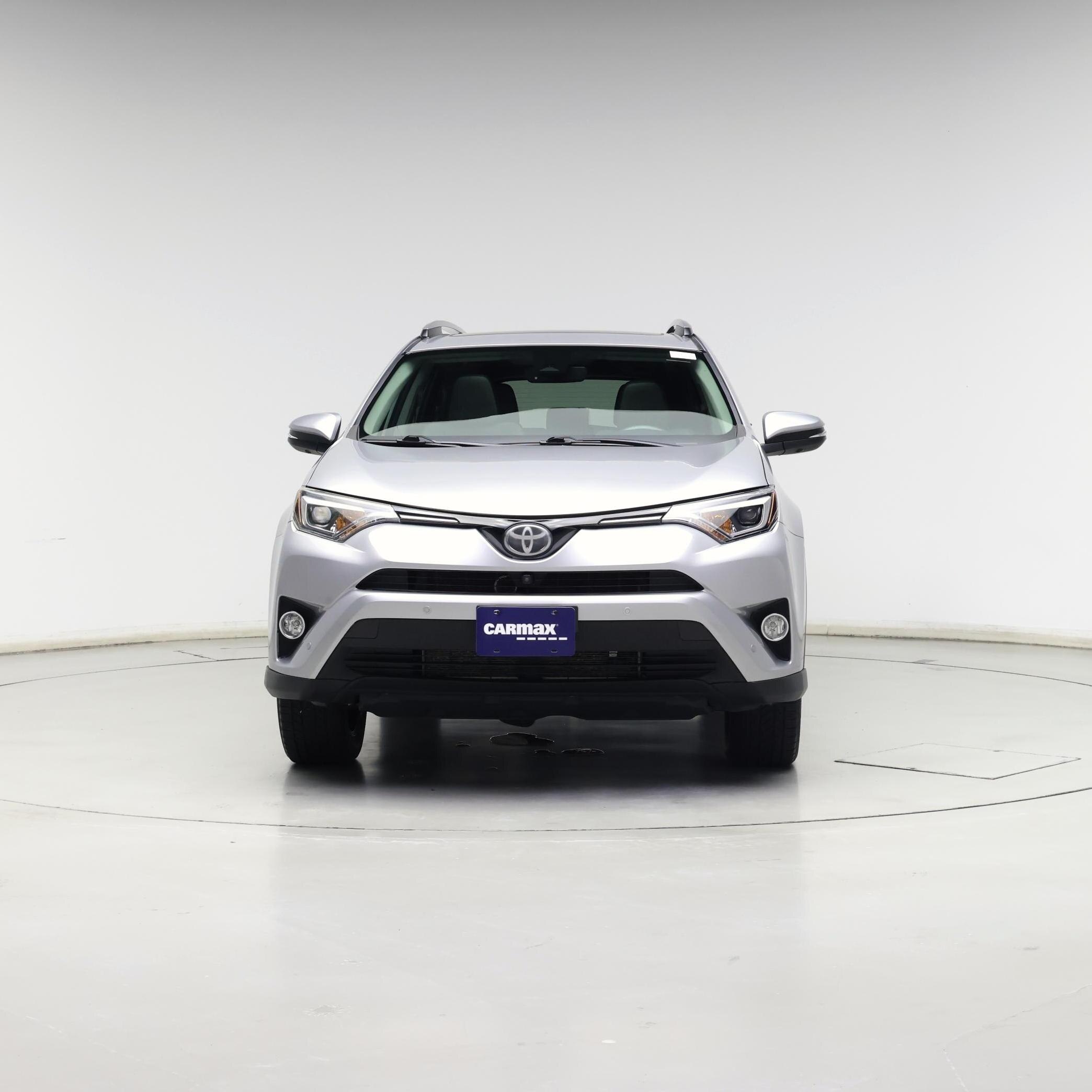 Thumbnail: 2017 Toyota RAV4 - 5