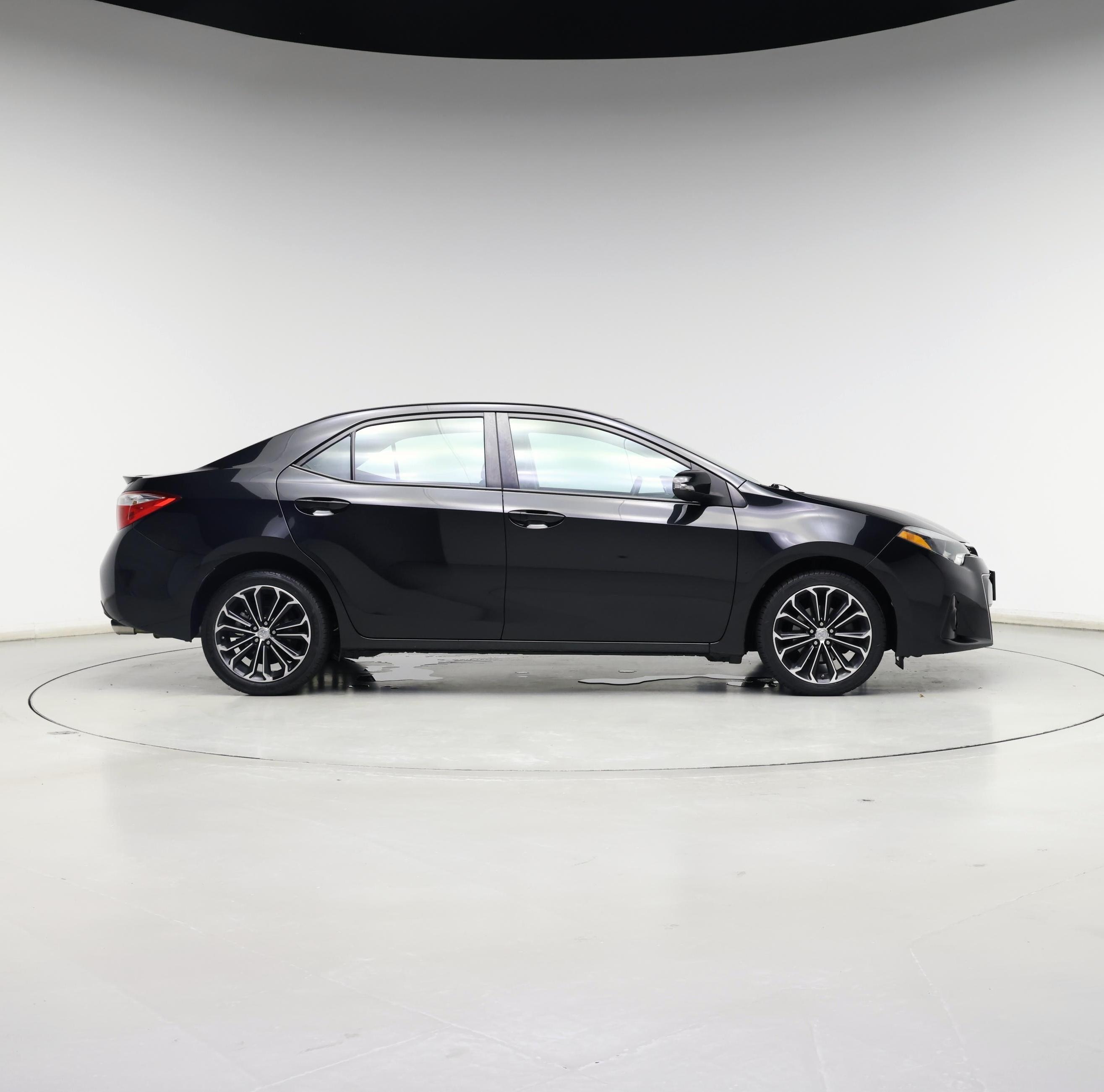 Thumbnail: 2014 Toyota Corolla - 7
