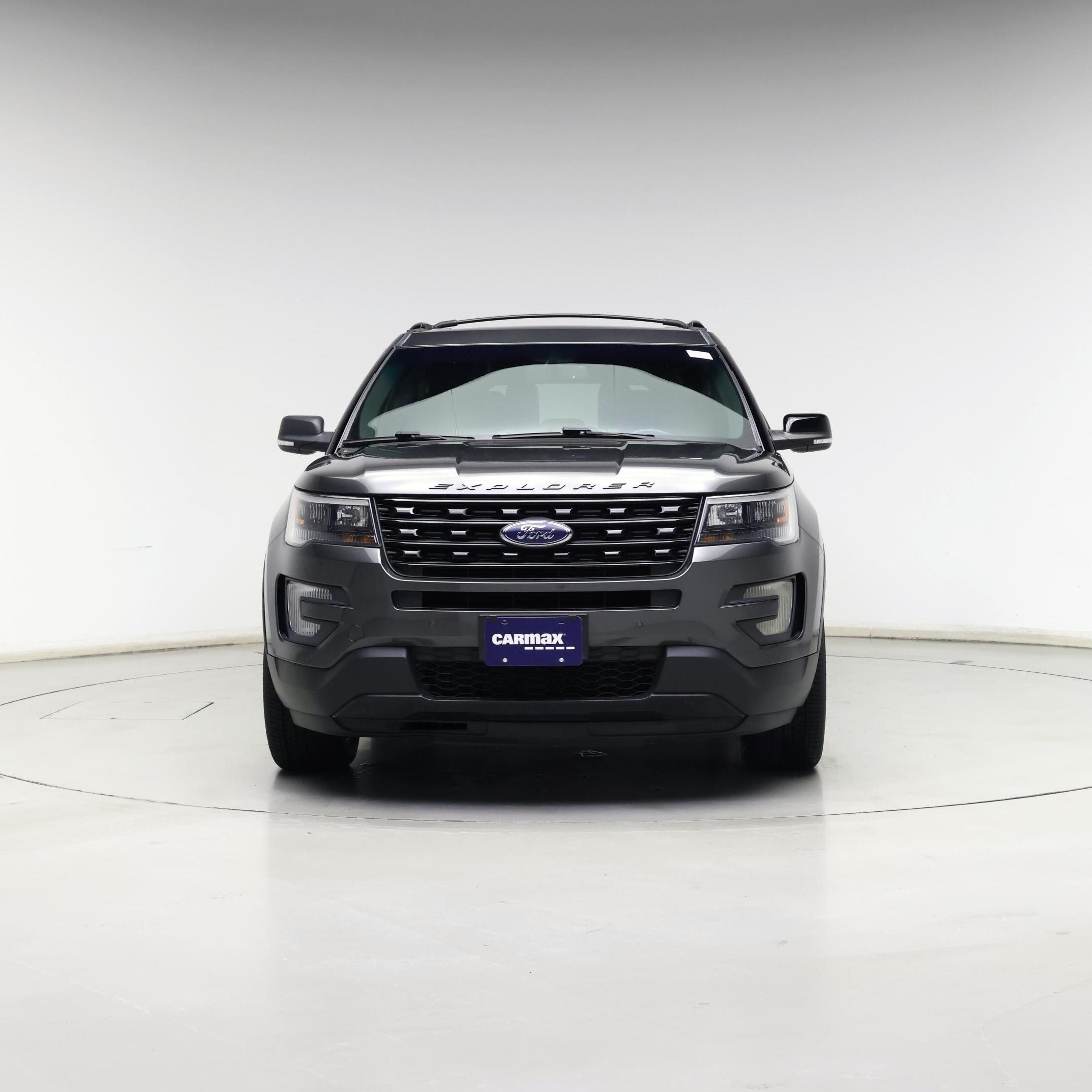 Thumbnail: 2016 Ford Explorer - 5
