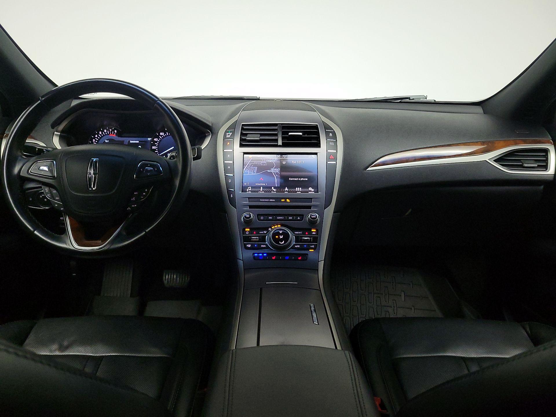 Thumbnail: 2017 Lincoln MKZ - 9