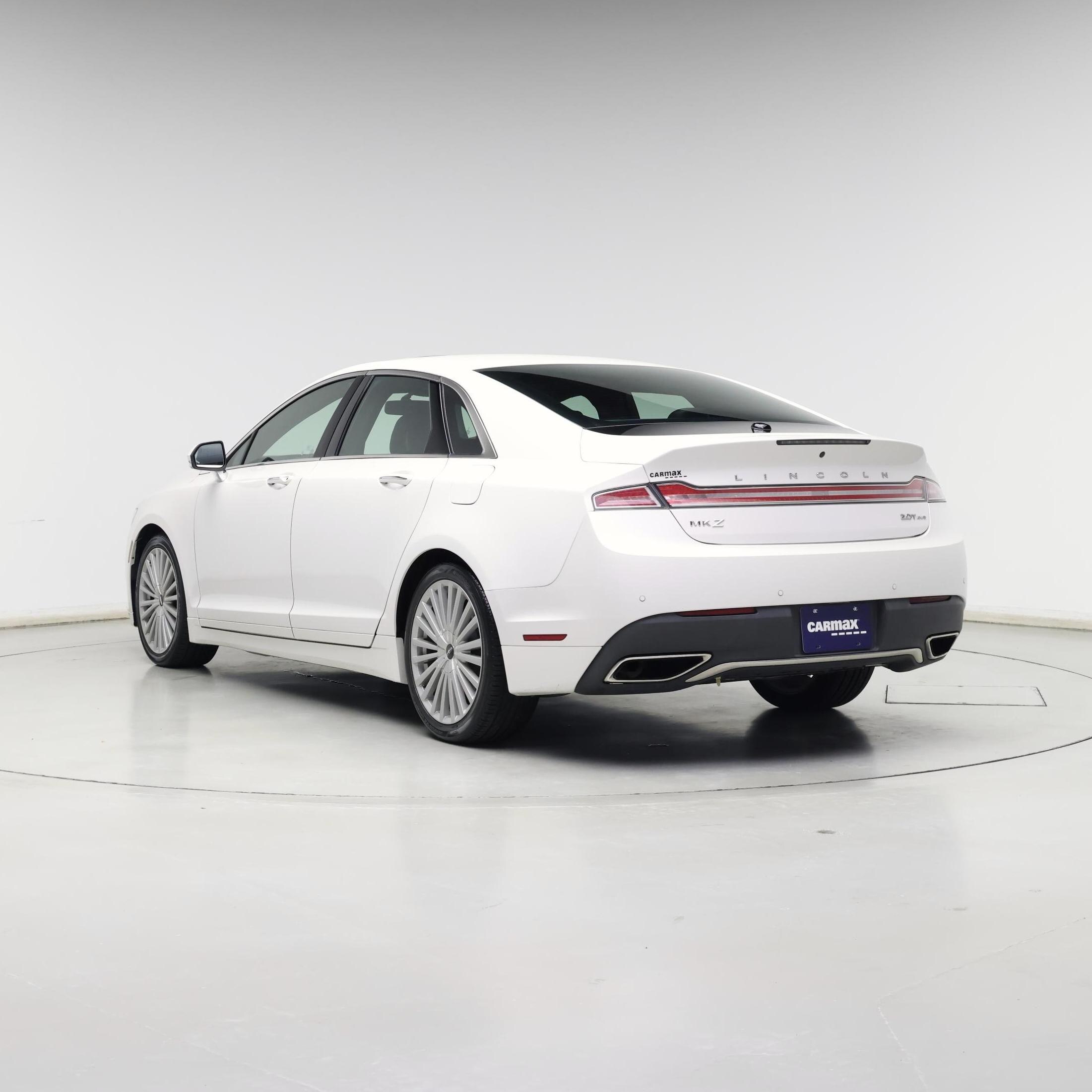 Thumbnail: 2017 Lincoln MKZ - 2