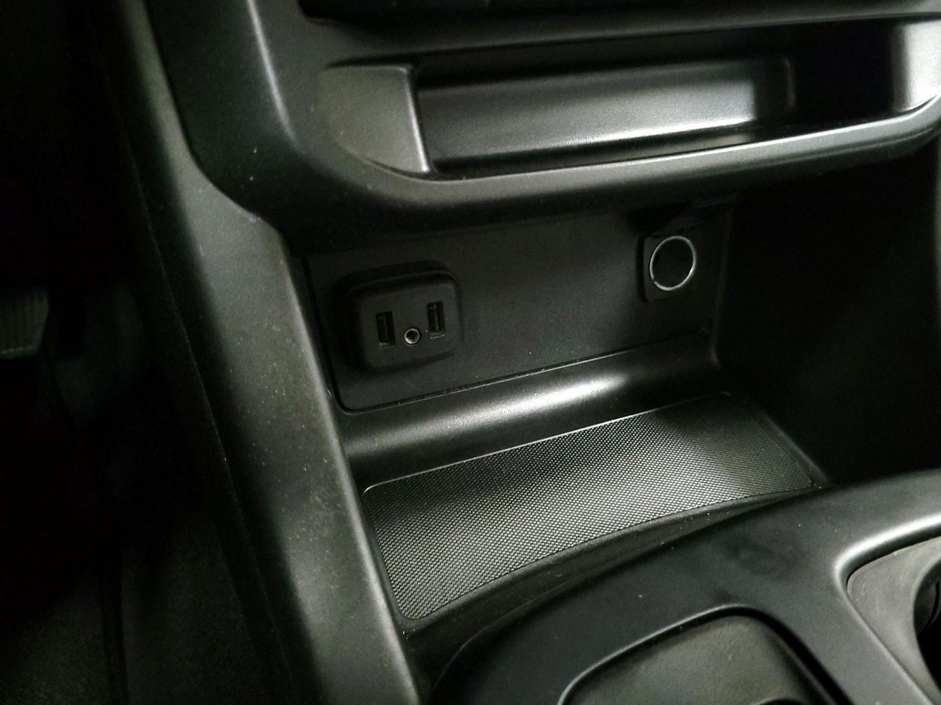 Thumbnail: 2019 GMC Canyon - 18