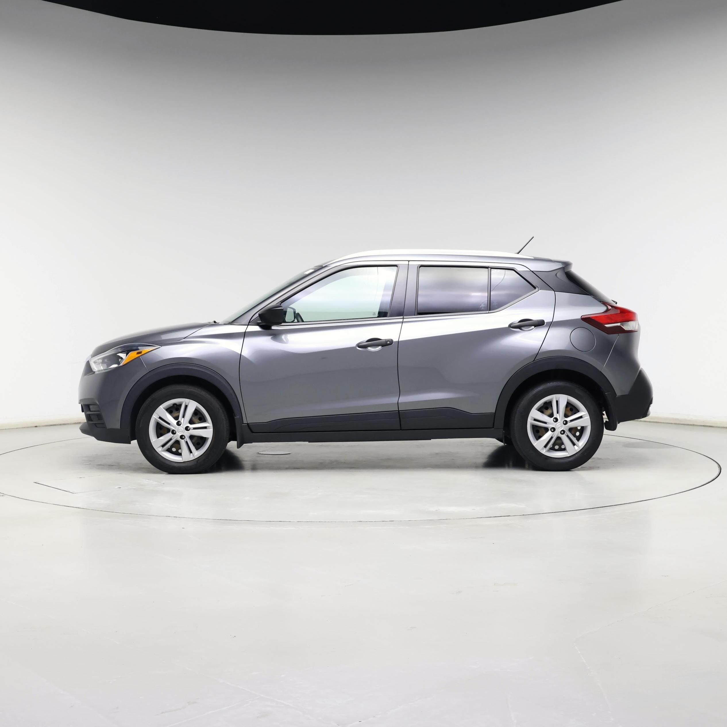 Thumbnail: 2019 Nissan Kicks - 3