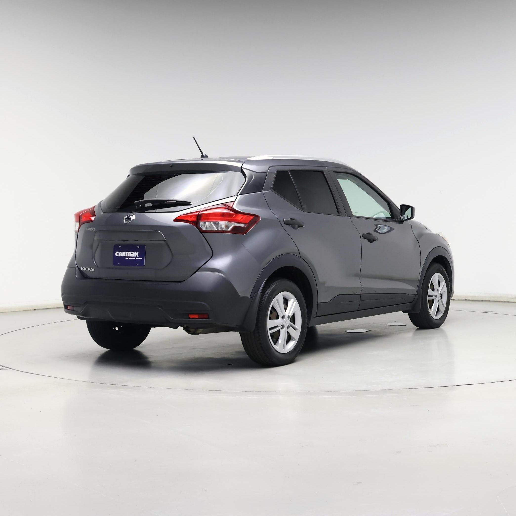Thumbnail: 2019 Nissan Kicks - 8