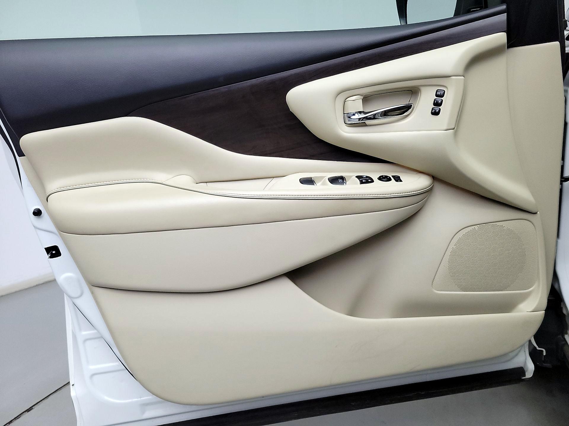 Thumbnail: 2019 Nissan Murano - 12