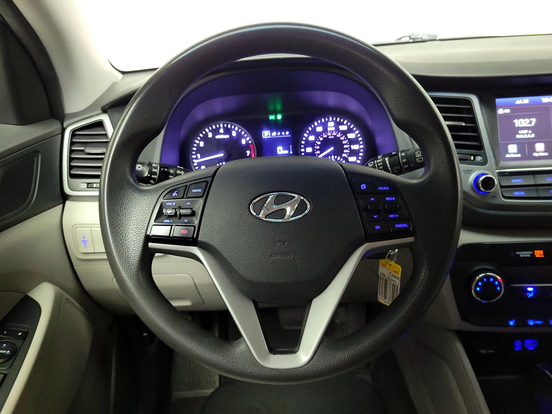 Thumbnail: 2018 Hyundai Tucson - 10