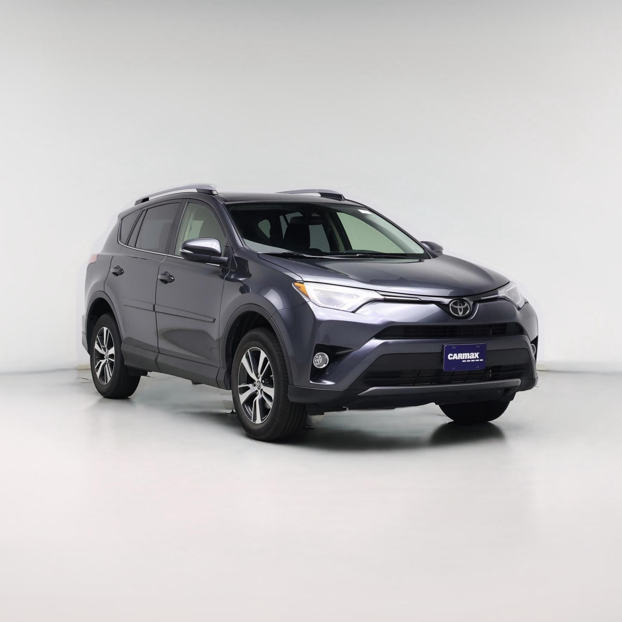 Thumbnail: 2017 Toyota RAV4 - 1