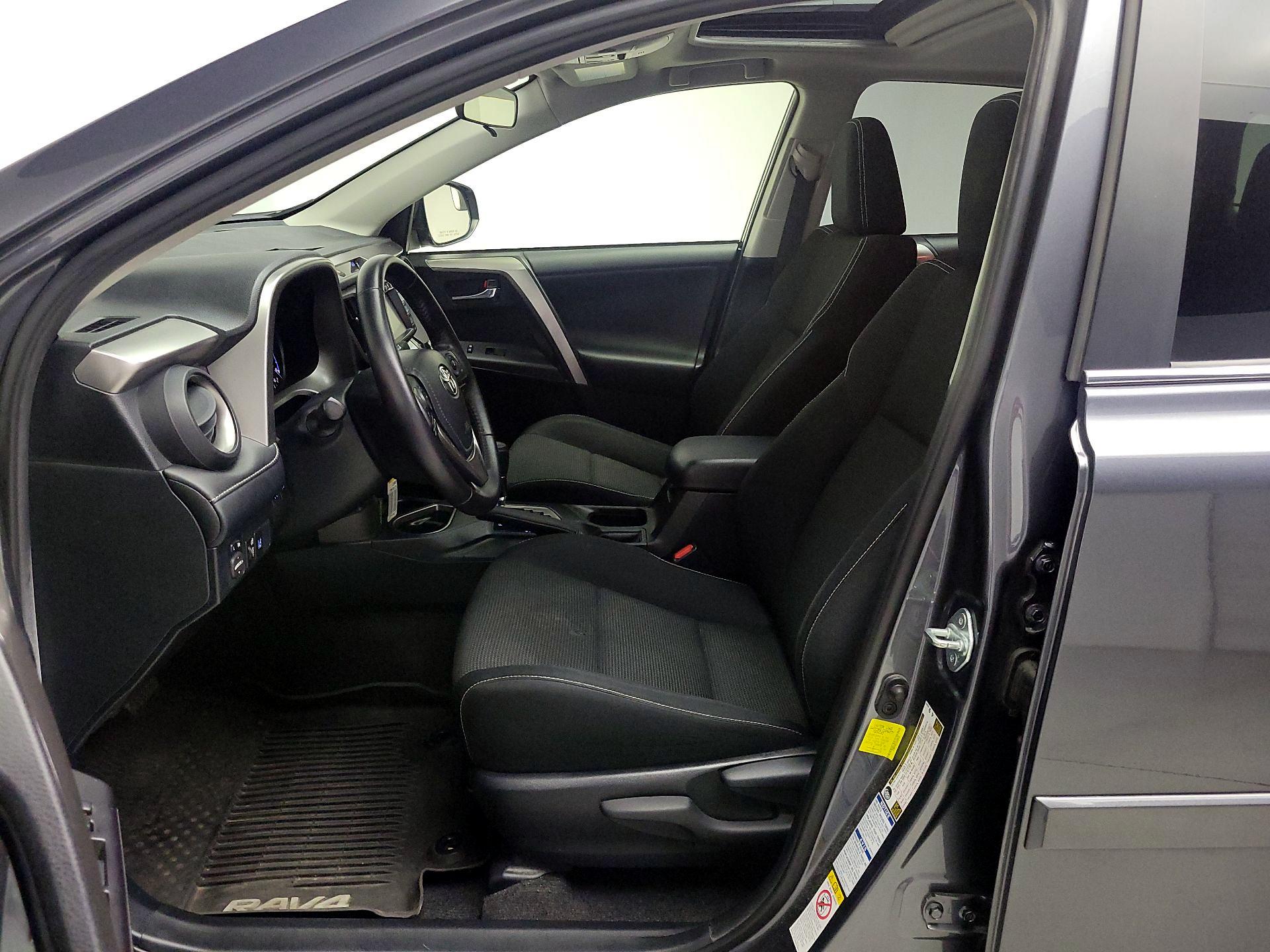 Thumbnail: 2017 Toyota RAV4 - 11