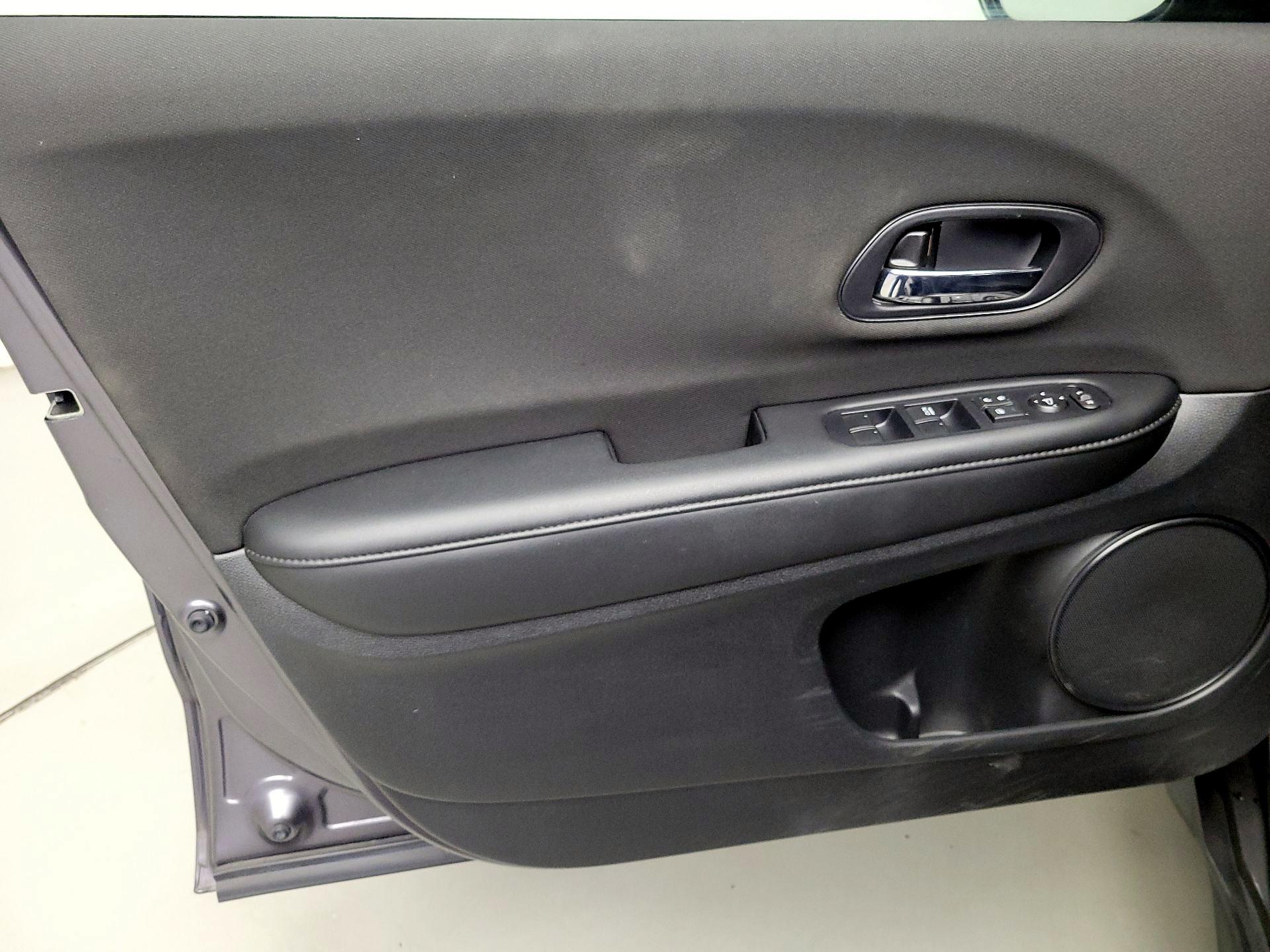 Thumbnail: 2020 Honda HR-V - 12