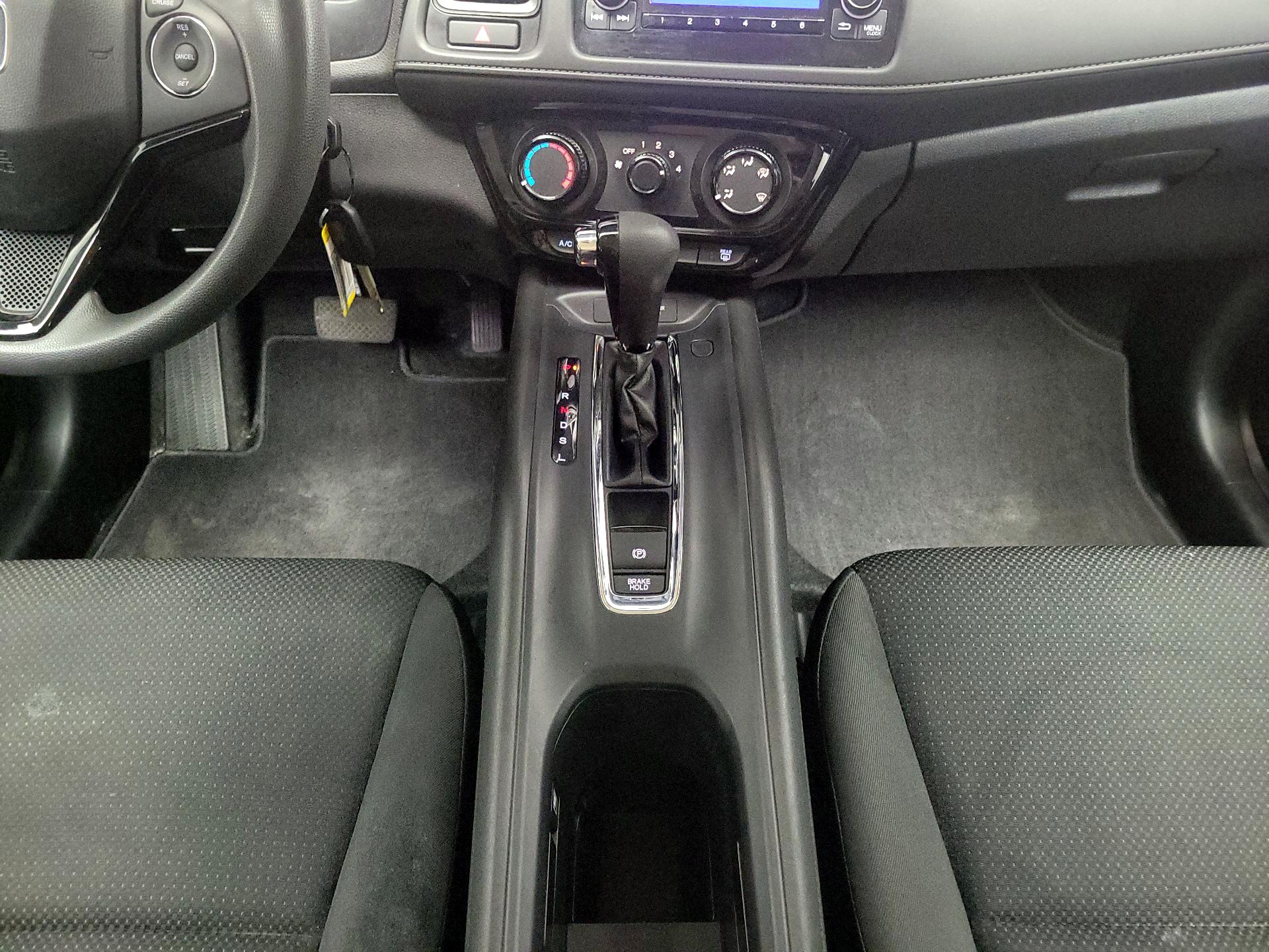 Thumbnail: 2020 Honda HR-V - 17
