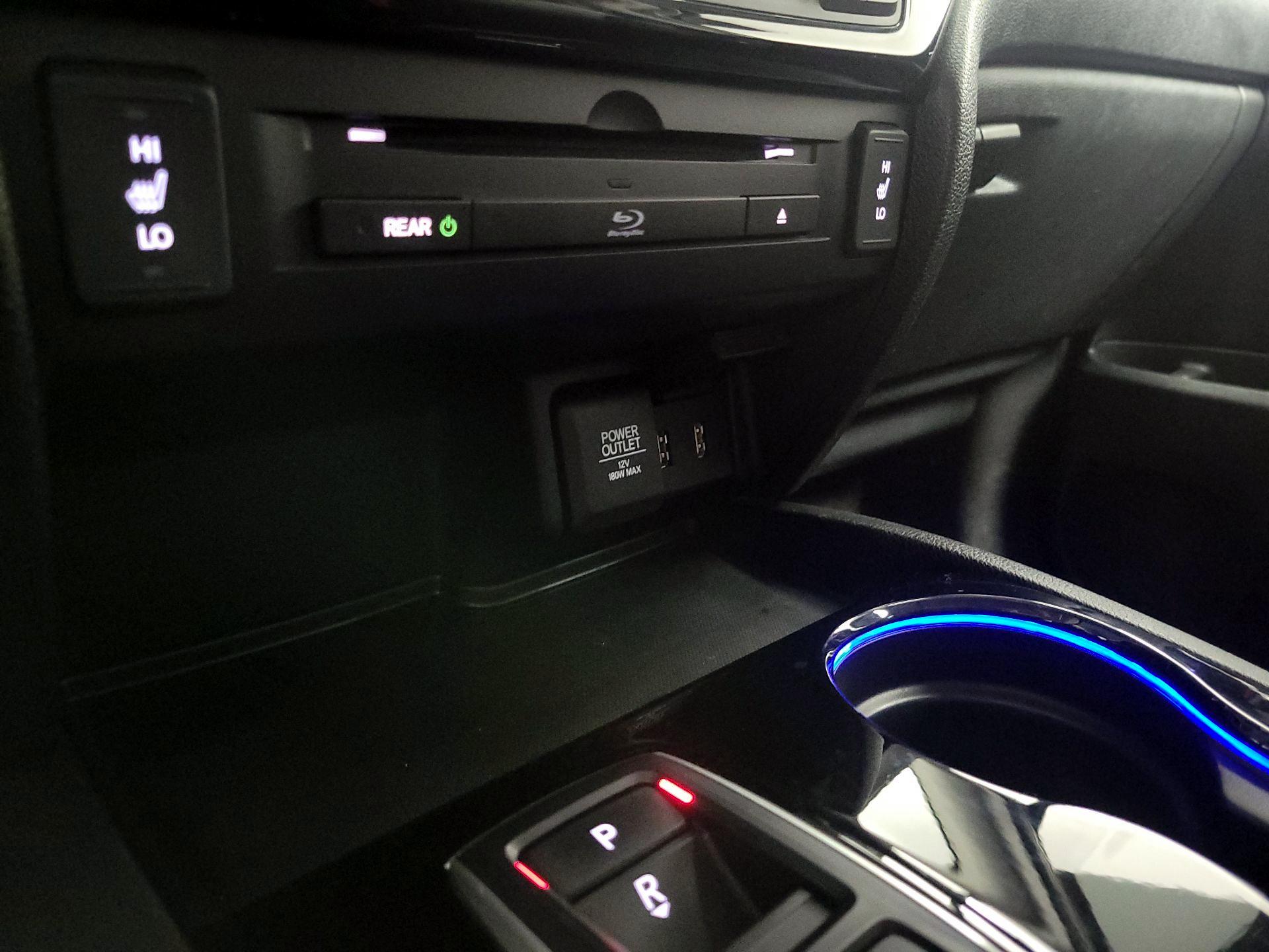 Thumbnail: 2017 Honda Pilot - 19