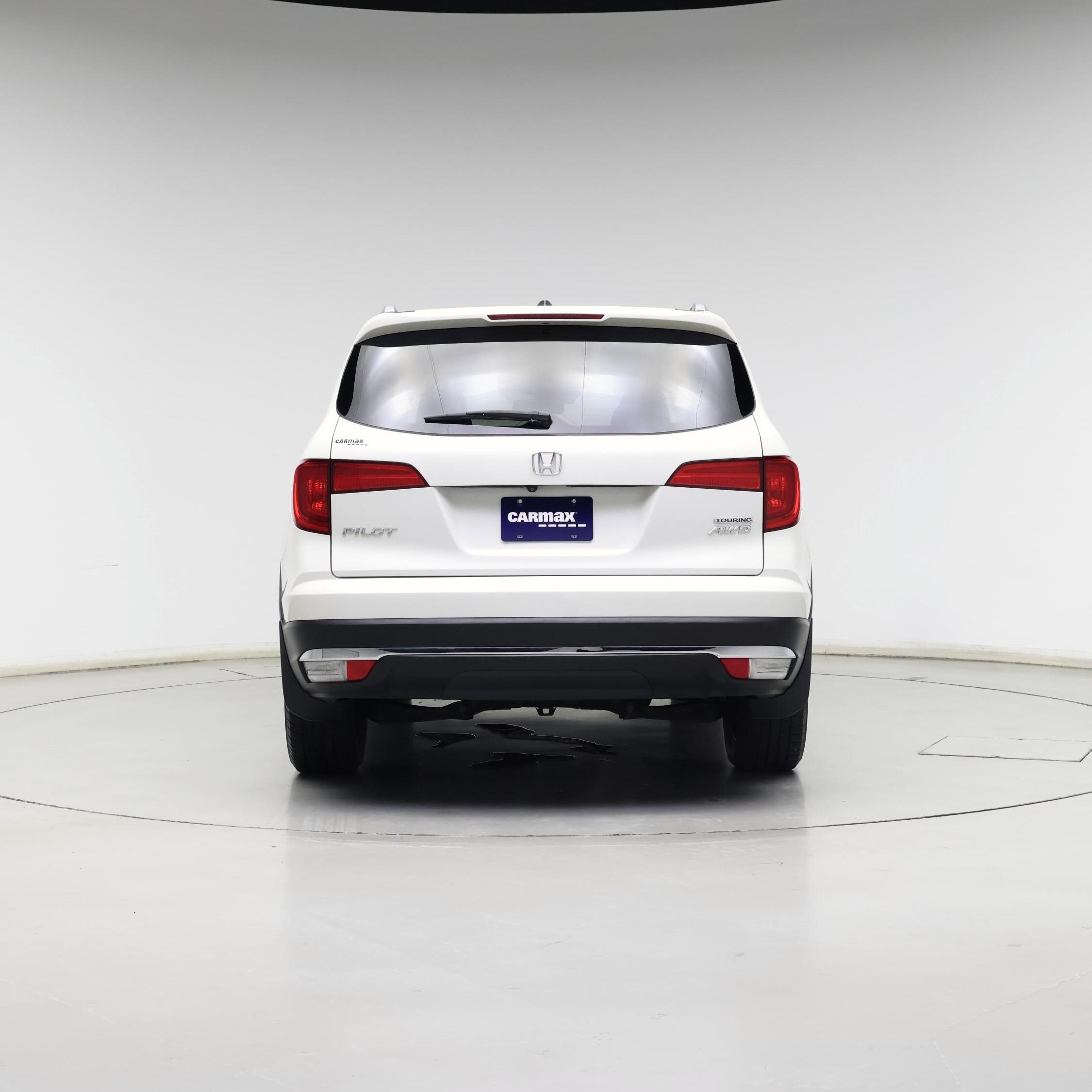 Thumbnail: 2017 Honda Pilot - 6