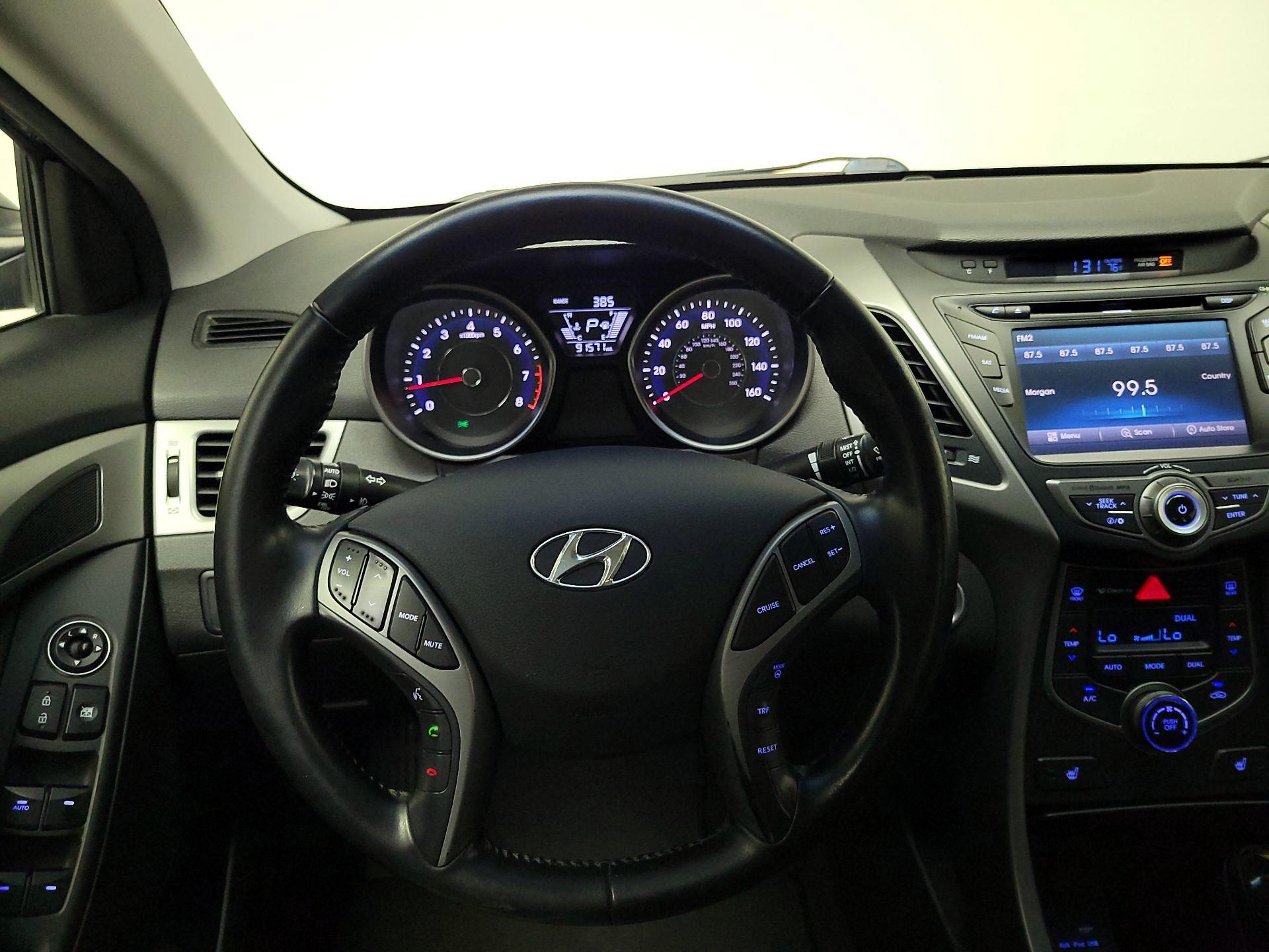 Thumbnail: 2015 Hyundai Elantra - 10