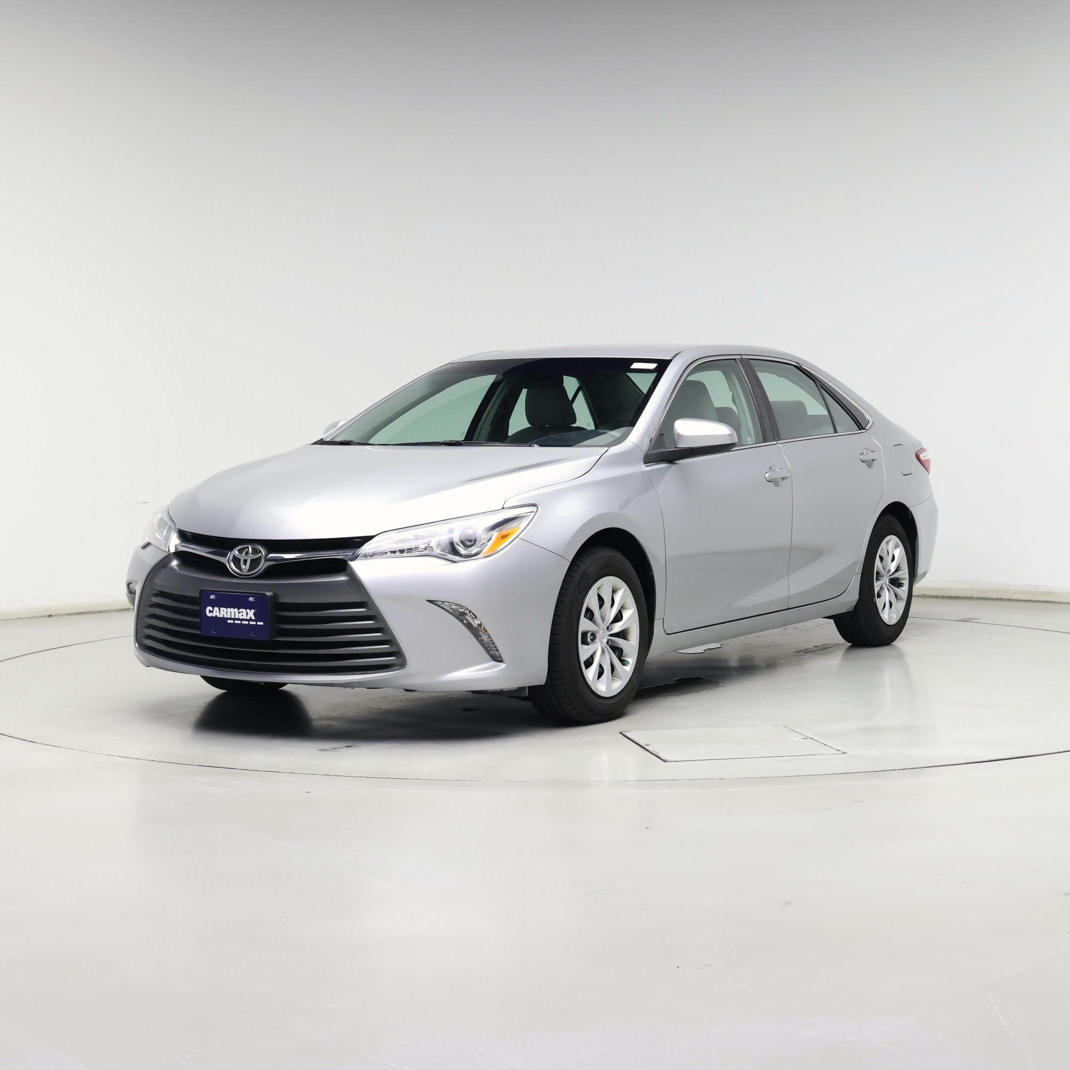 Thumbnail: 2016 Toyota Camry - 4