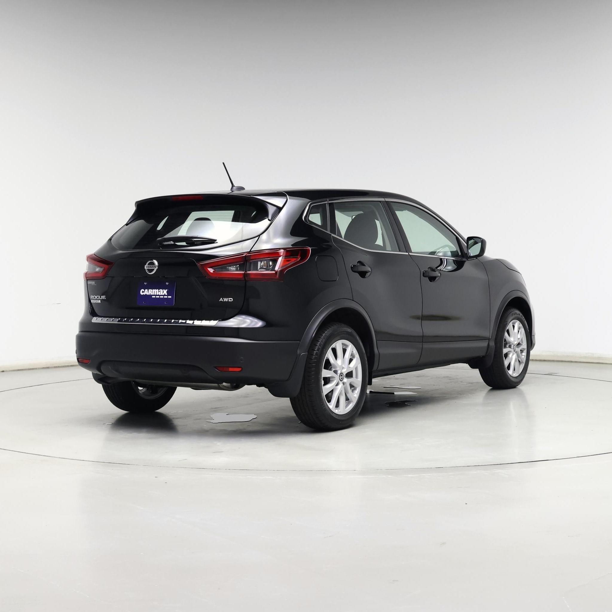 Thumbnail: 2022 Nissan Rogue Sport - 8