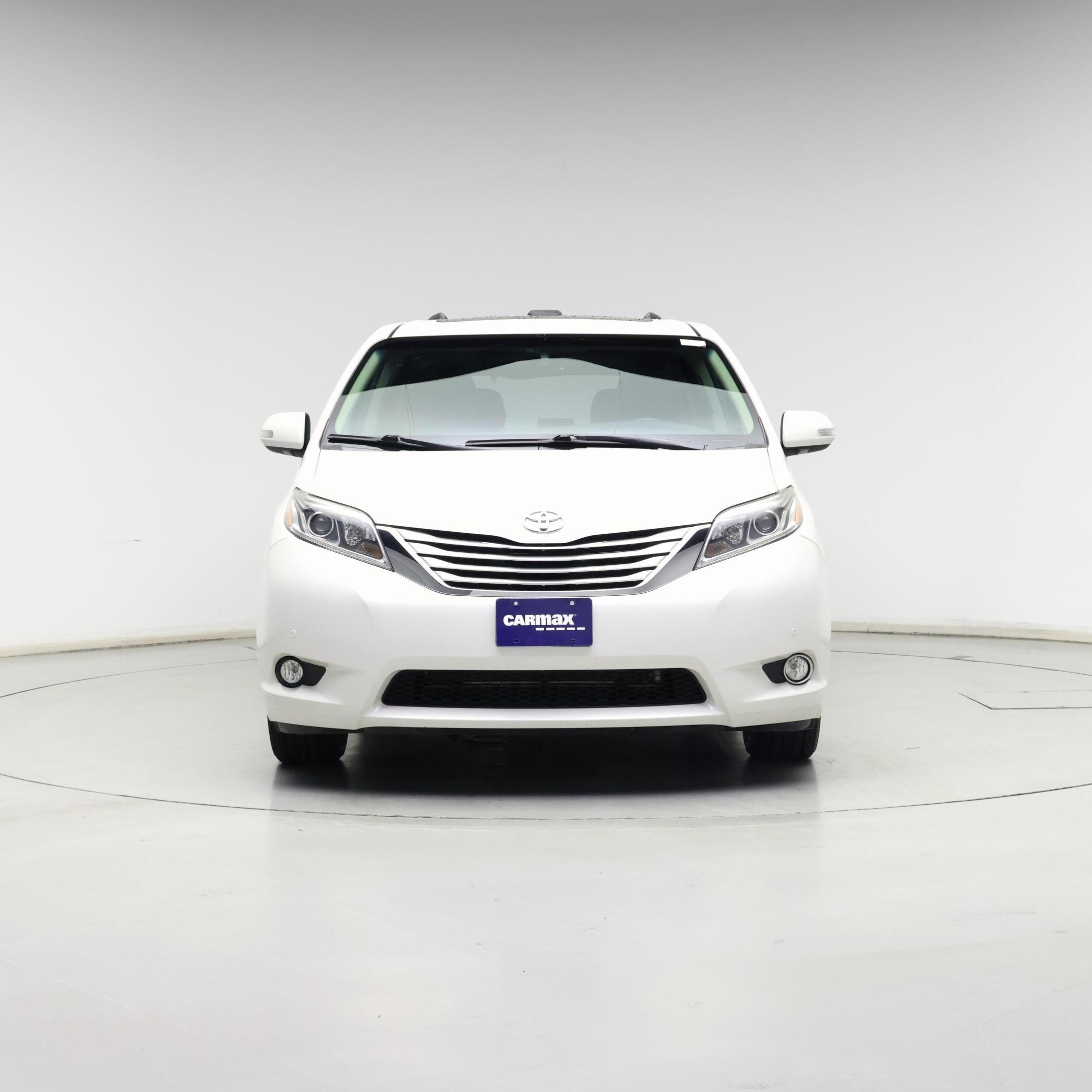 Thumbnail: 2016 Toyota Sienna - 5