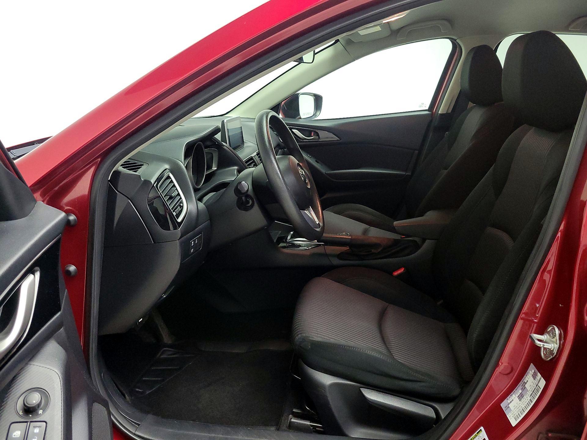 Thumbnail: 2016 Mazda Mazda3 - 11