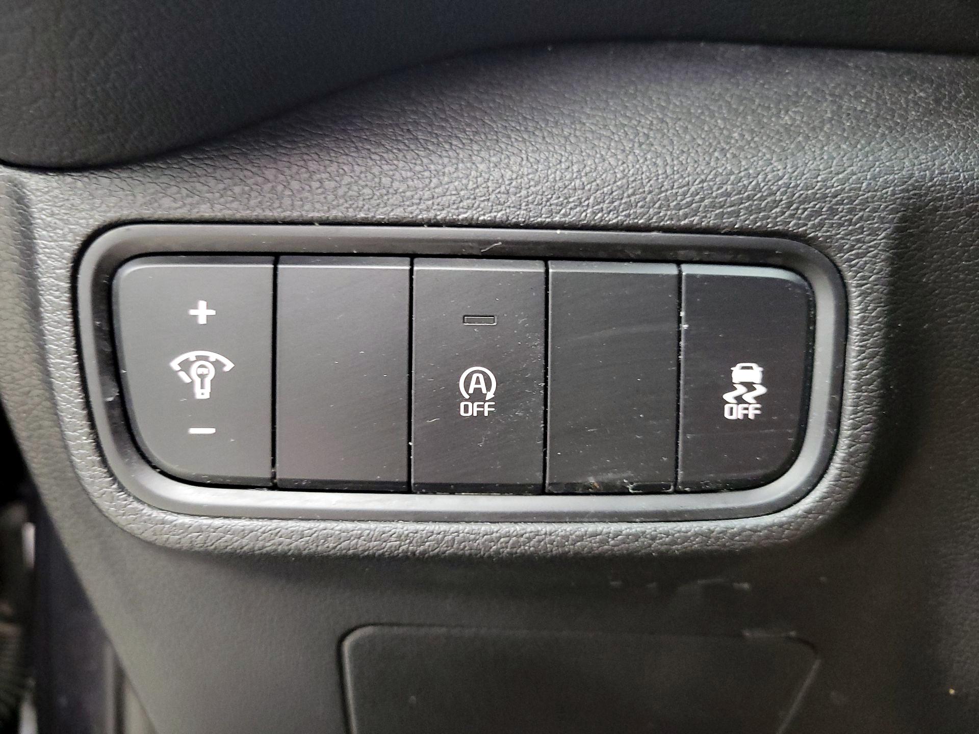 Thumbnail: 2021 Kia Soul - 13