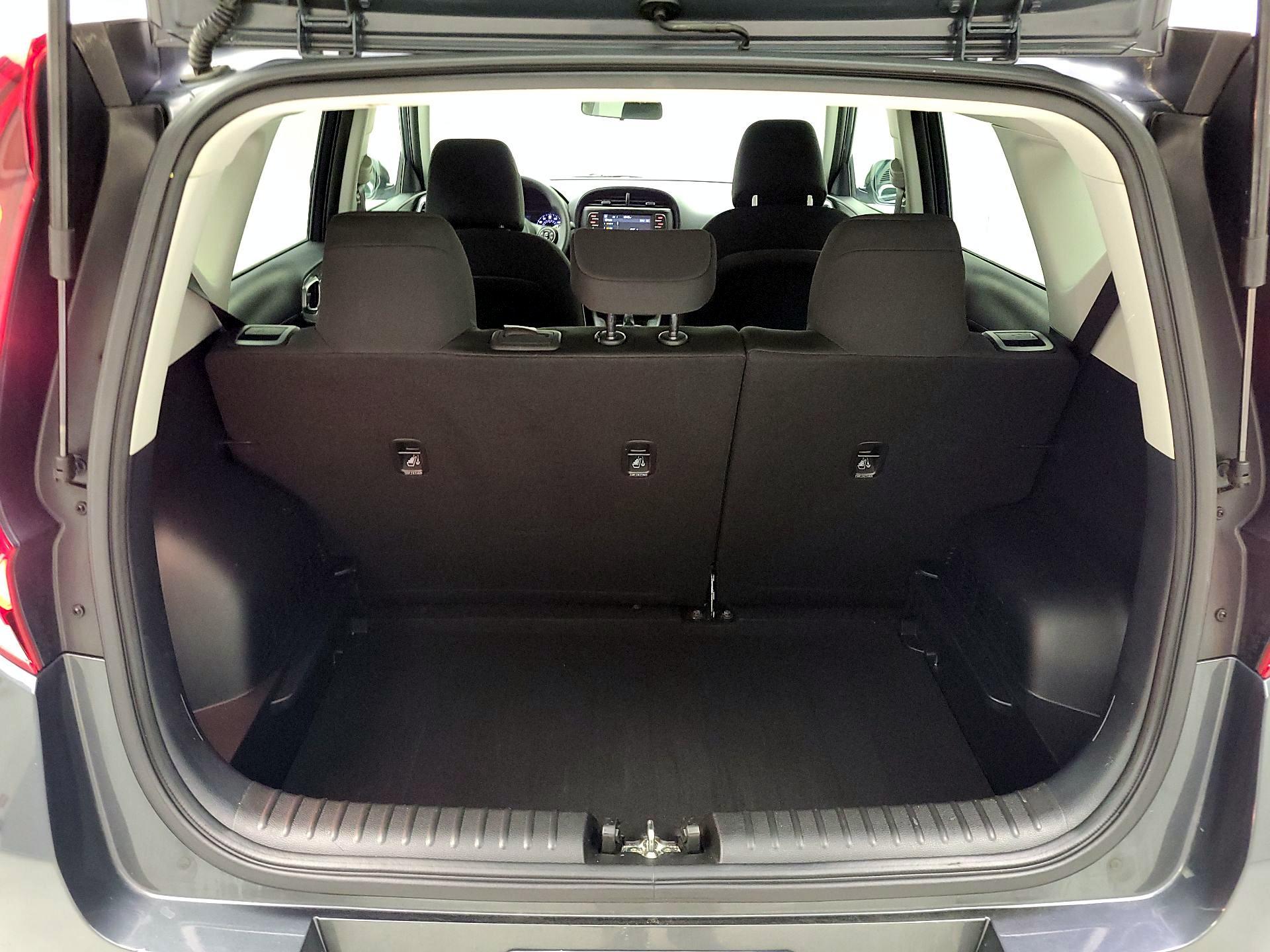 Thumbnail: 2021 Kia Soul - 20