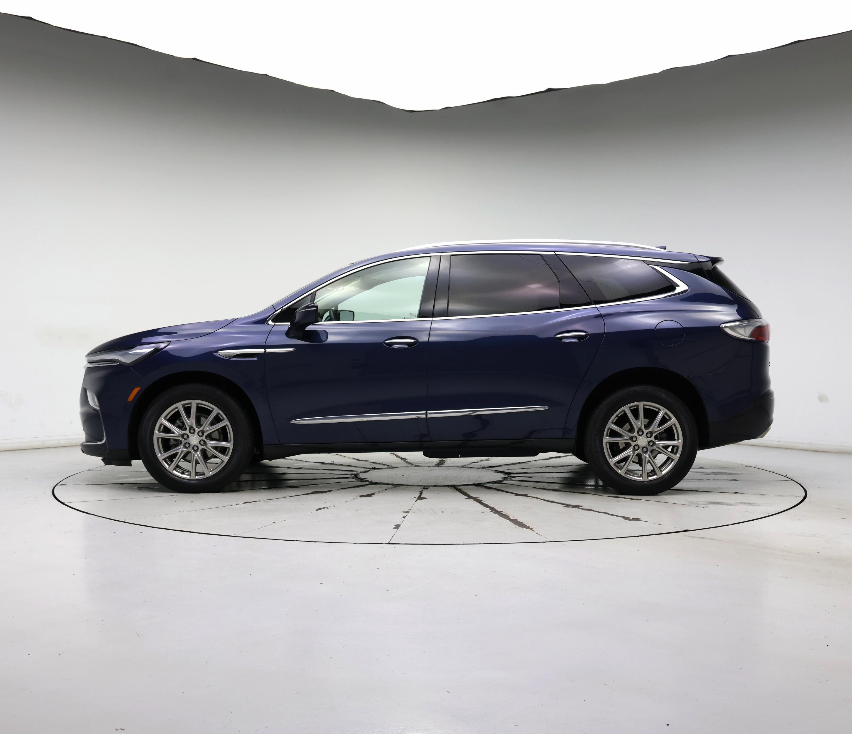 Thumbnail: 2022 Buick Enclave - 3