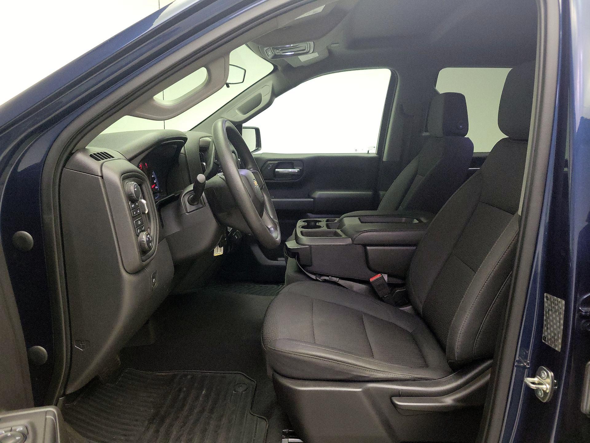 Thumbnail: 2019 Chevrolet Silverado 1500 - 11