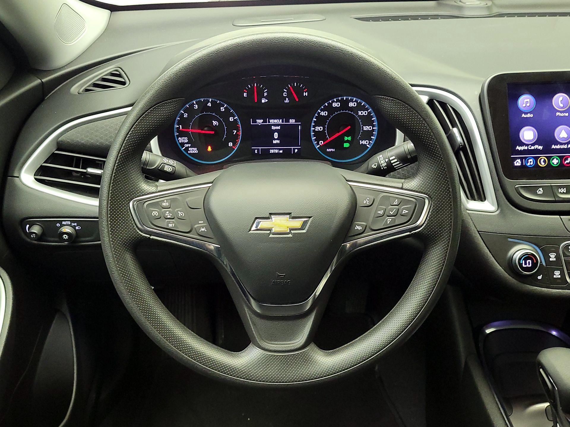 Thumbnail: 2023 Chevrolet Malibu - 10