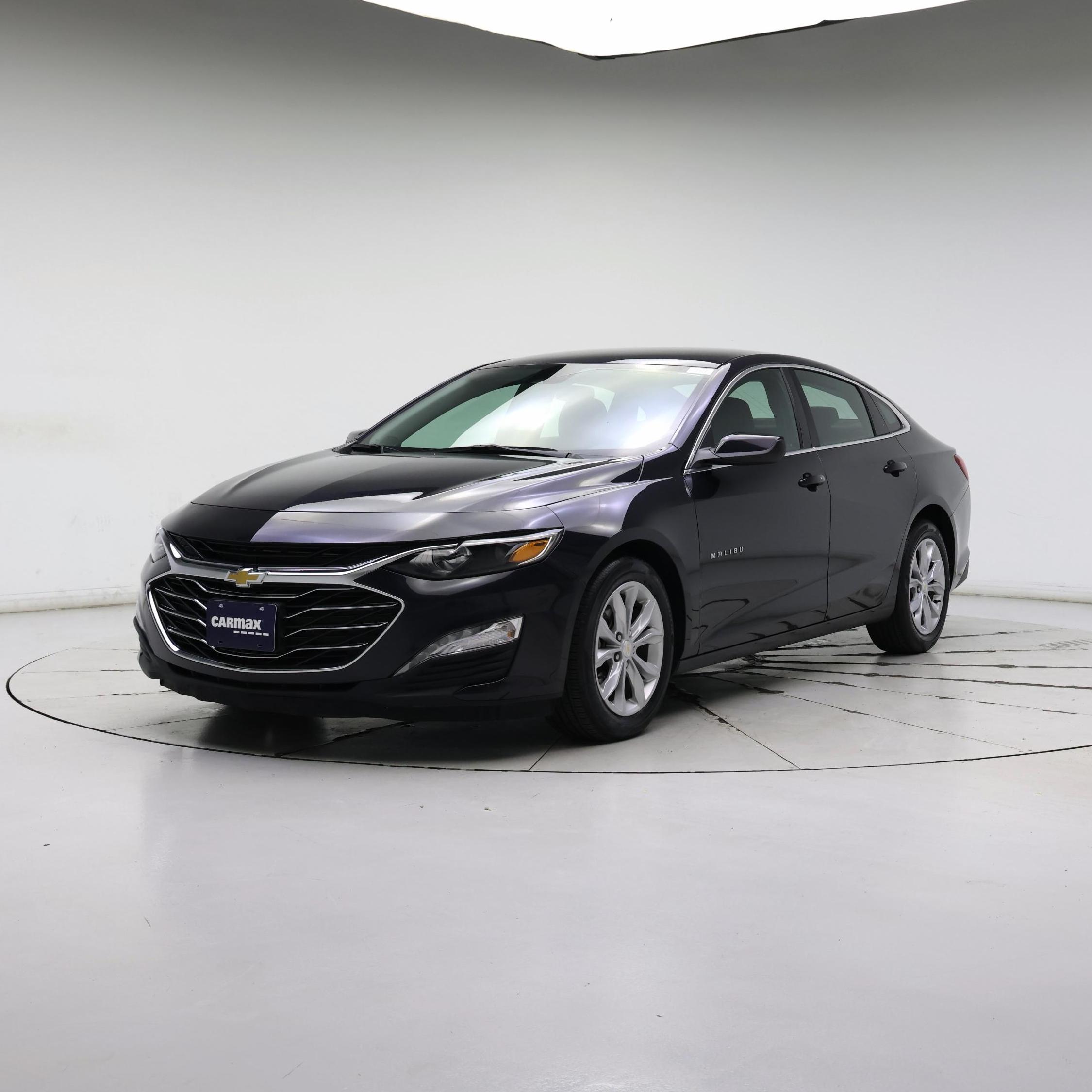 Thumbnail: 2023 Chevrolet Malibu - 4
