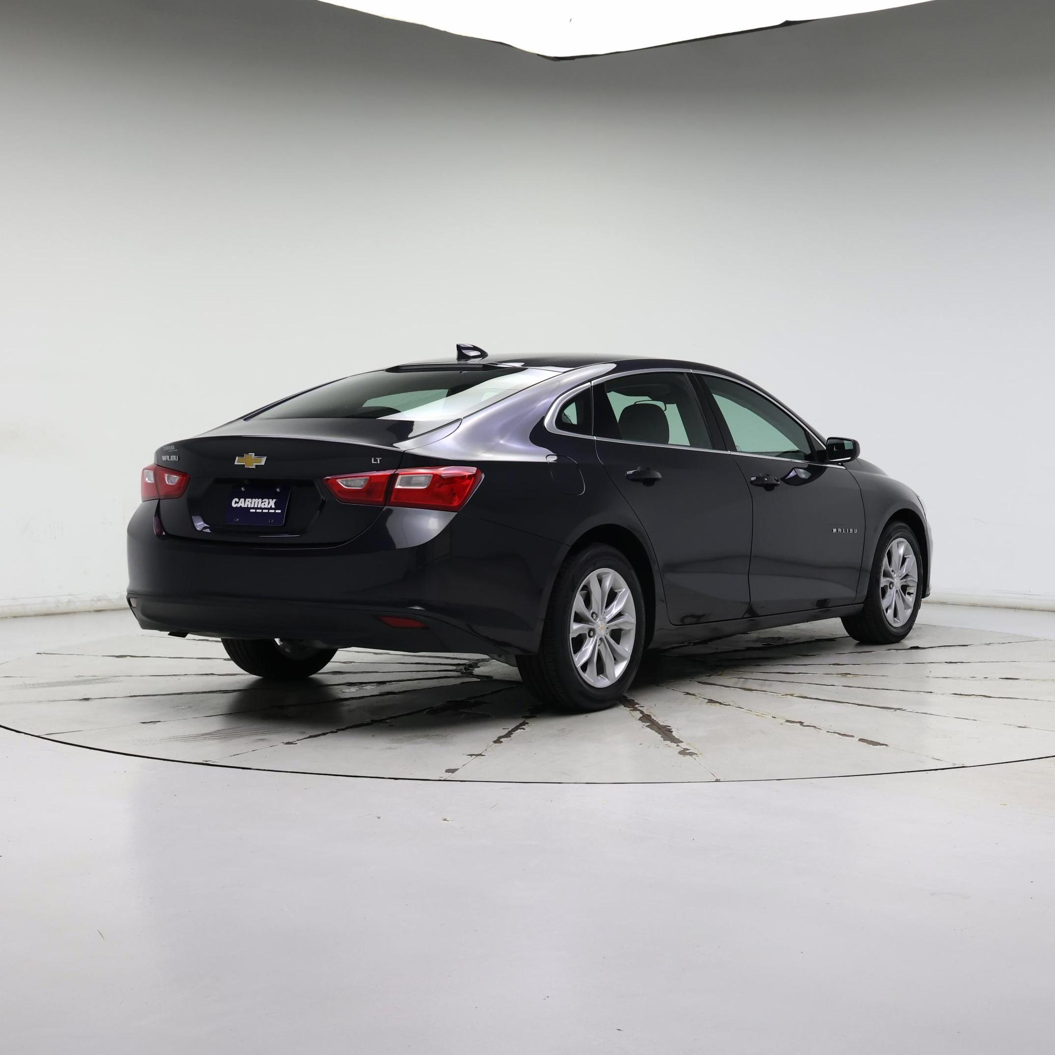 Thumbnail: 2023 Chevrolet Malibu - 8