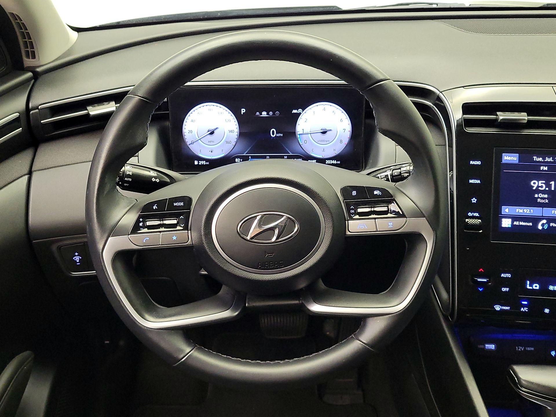 Thumbnail: 2022 Hyundai Tucson - 10
