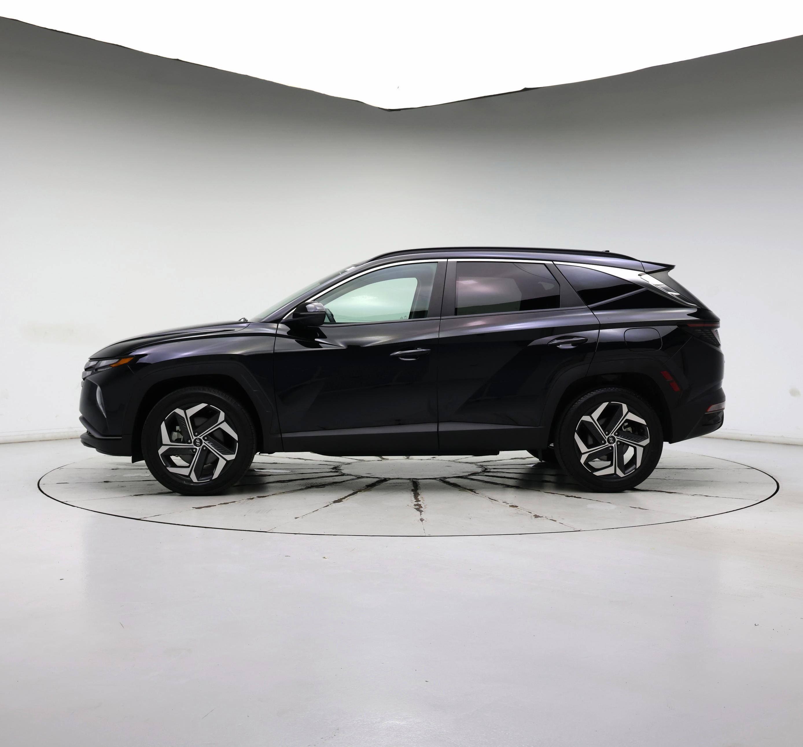 Thumbnail: 2022 Hyundai Tucson - 3